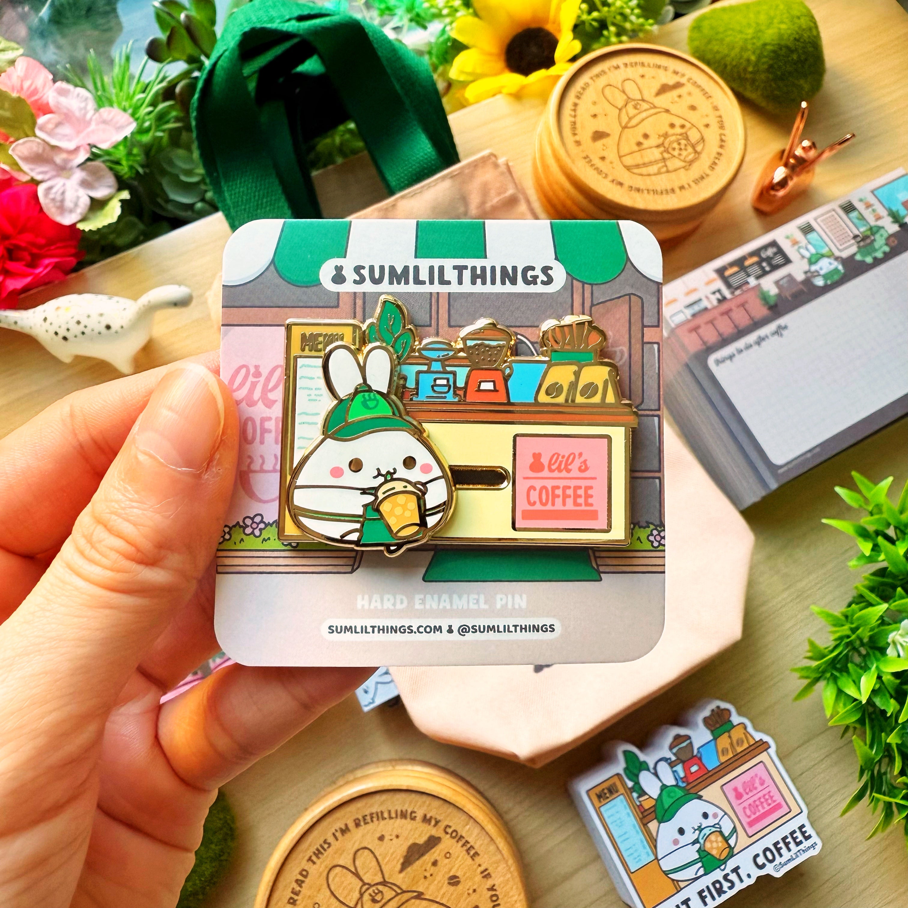 Enamel Pin - Lil's Coffee Shop (Interactive Slider)