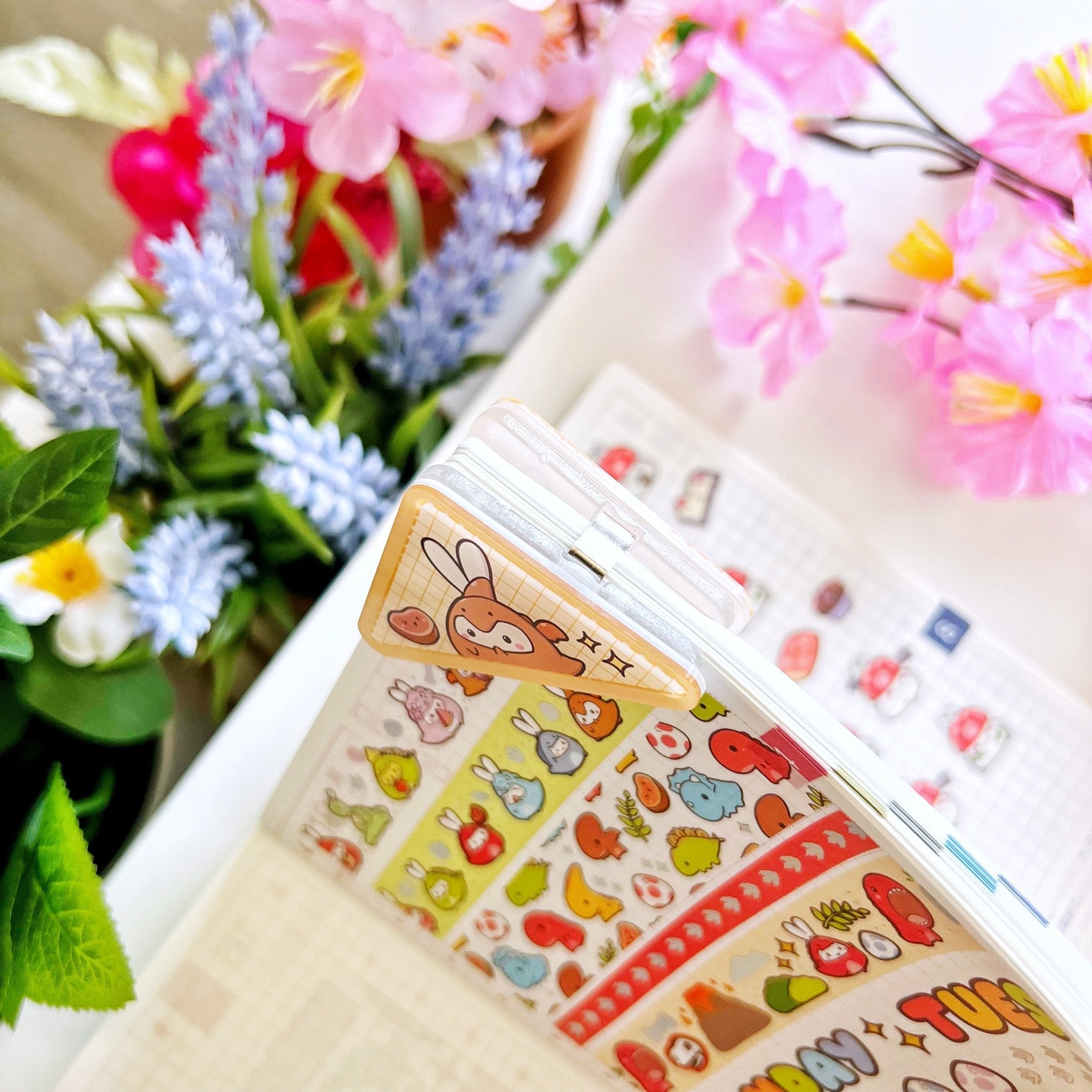 Acrylic Corner Clip - Pterodactyl - SumLilThings