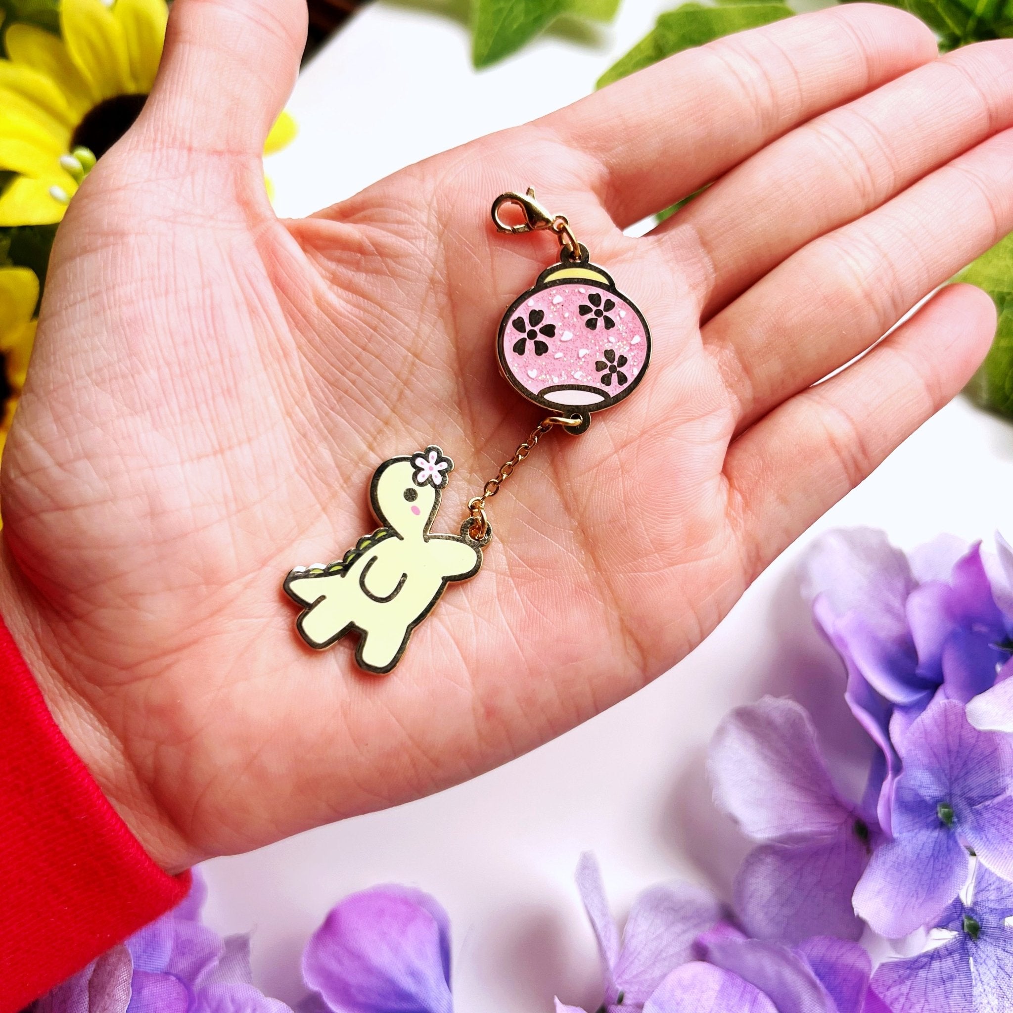Charm - Dangling Nohnoh with Sakura Lantern - SumLilThings