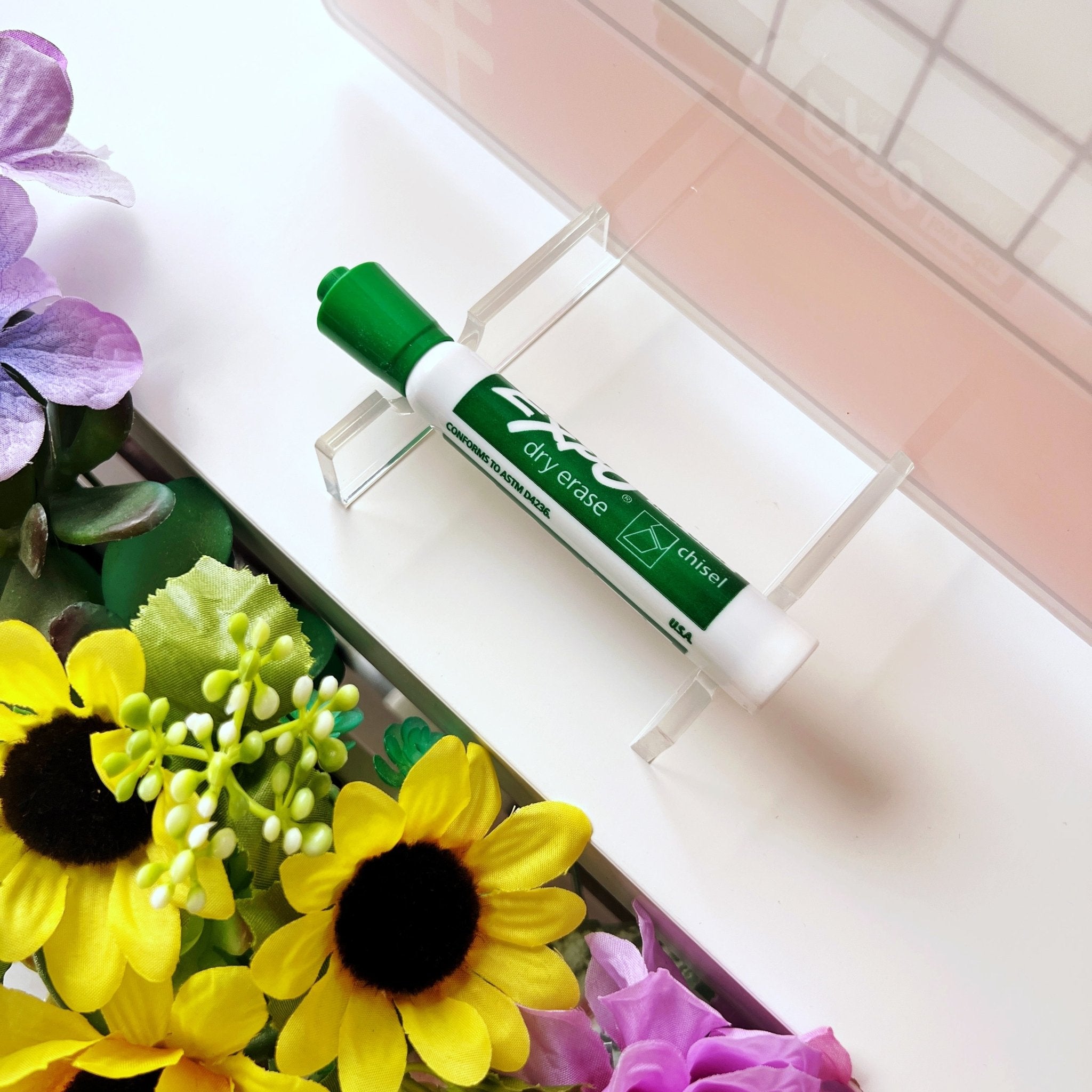 Dimsum Acrylic Desktop Calendar with Magnets - SumLilThings