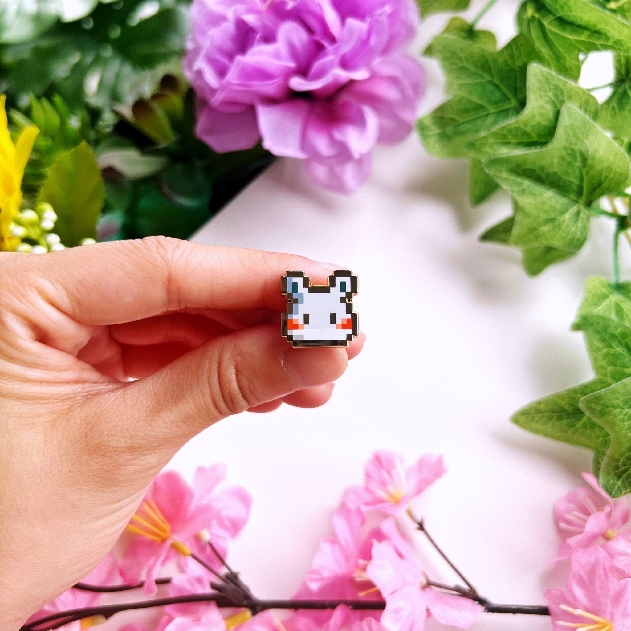 Enamel Pin - 8Bit Misfits (Oatmeal & Cinnamon) - SumLilThings