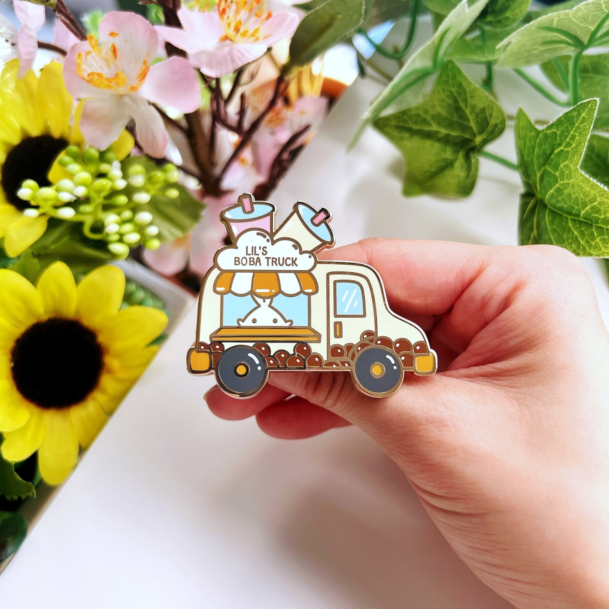 Enamel Pin - Lil's Boba Truck - SumLilThings