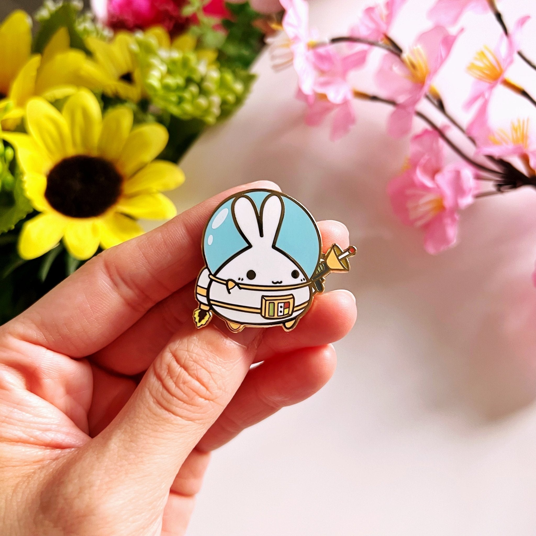 Enamel Pin or Magnet - Lil' Astronaut - SumLilThings