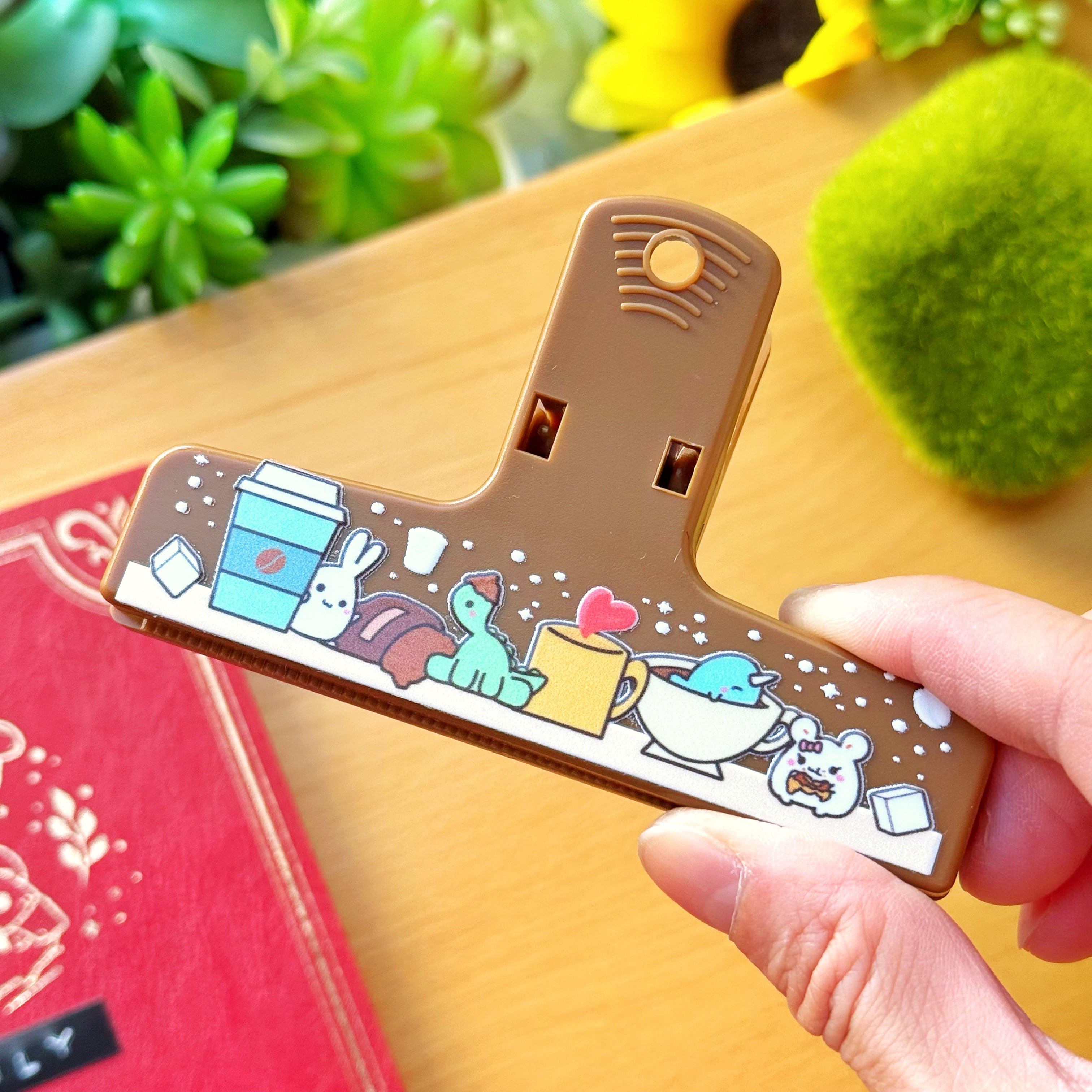 Notebook Clip - Coffee Shelf (Magnet)