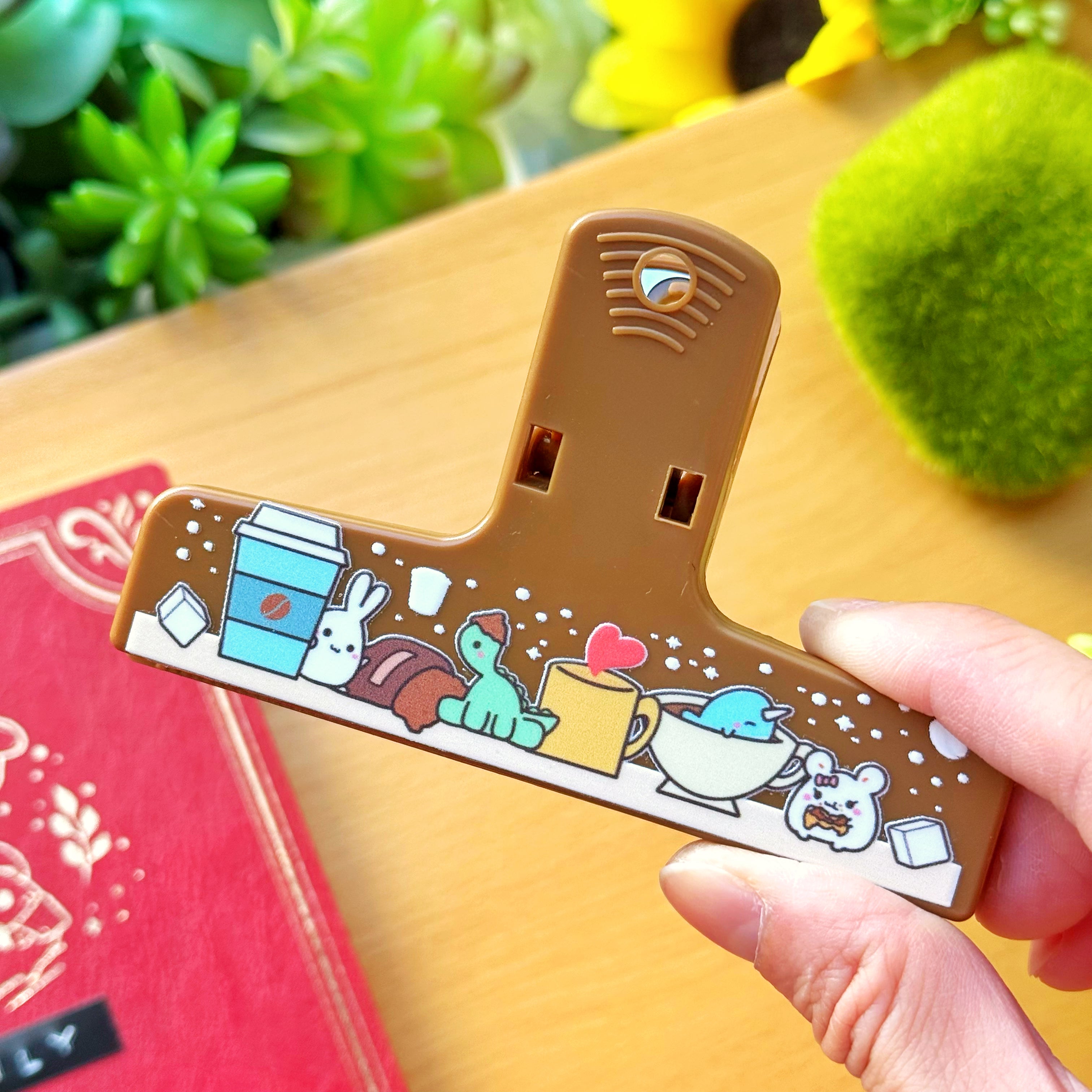 Notebook Clip - Coffee Shelf (Magnet)