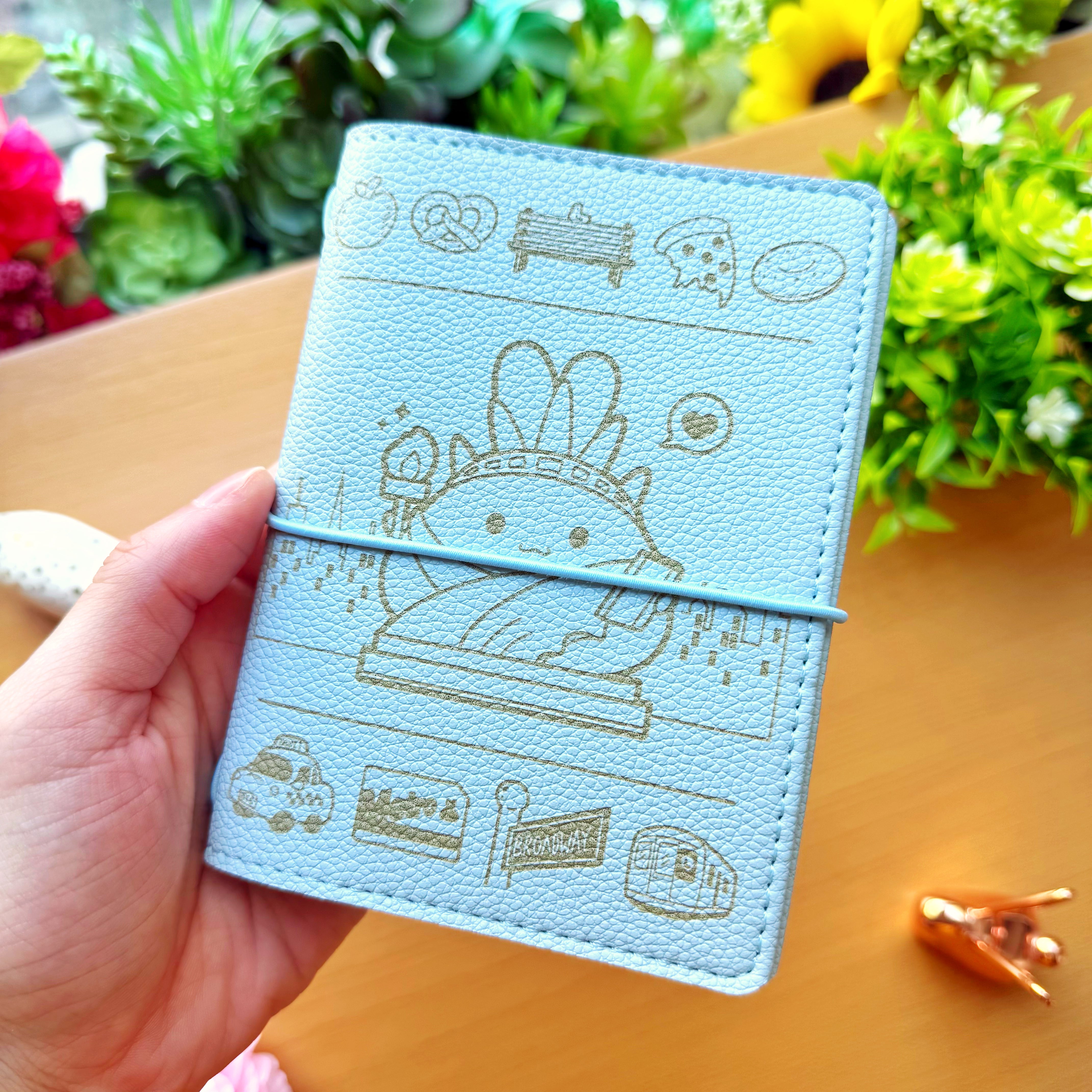 Traveler's Notebook - New York Exclusive (3 Sizes Available)