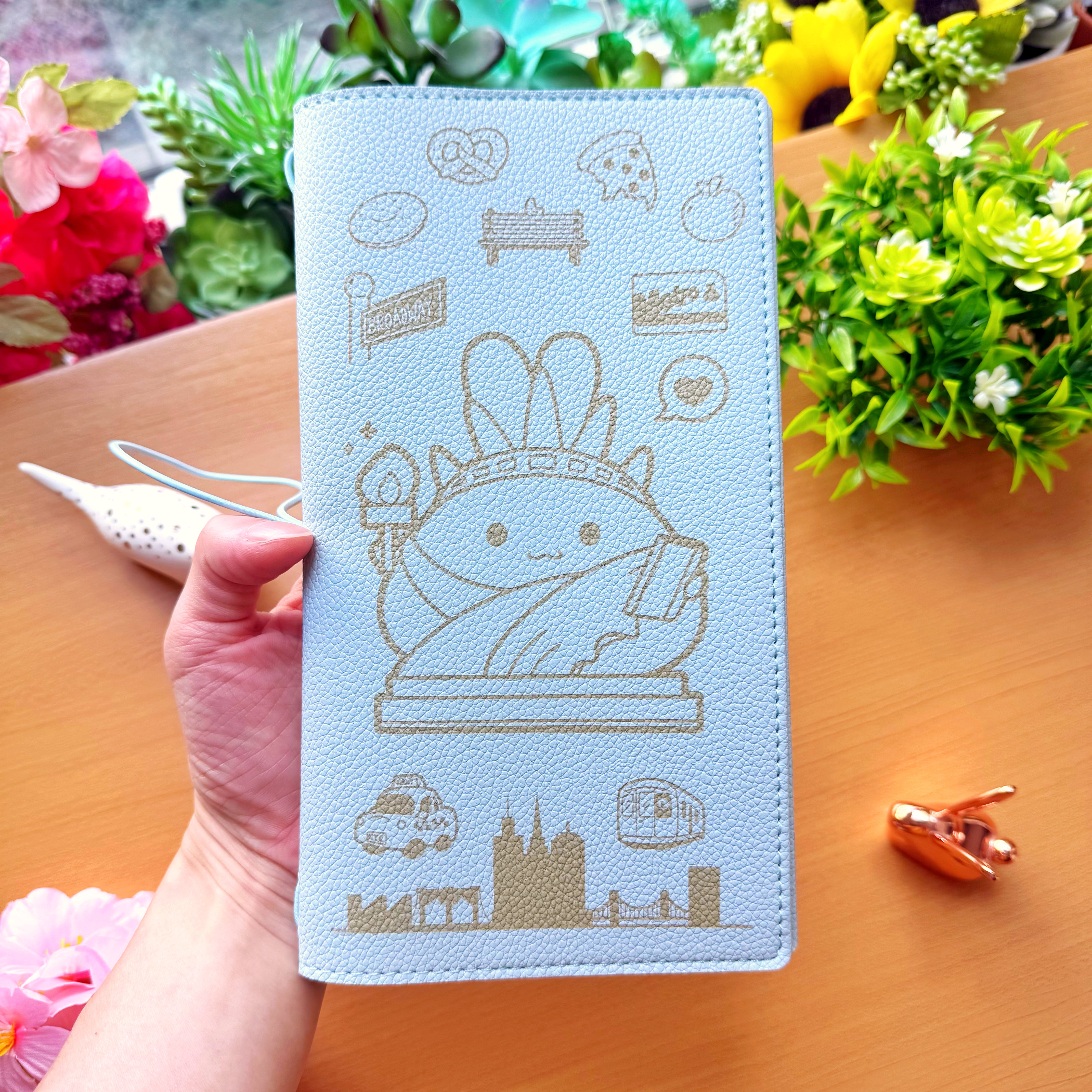 Traveler's Notebook - New York Exclusive (3 Sizes Available)