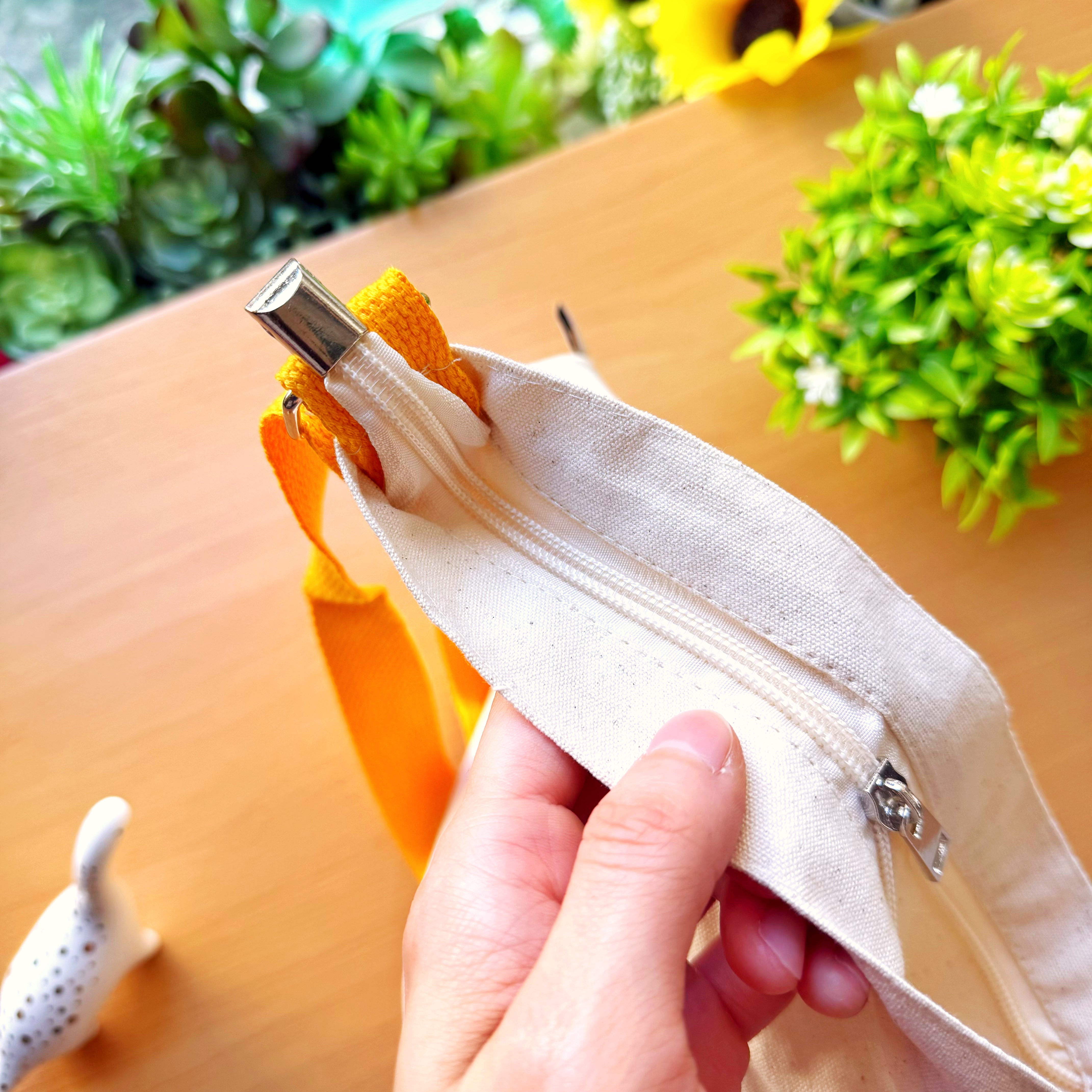 Journal Bag - Adventurer's Retreat (Zipper & Divider)