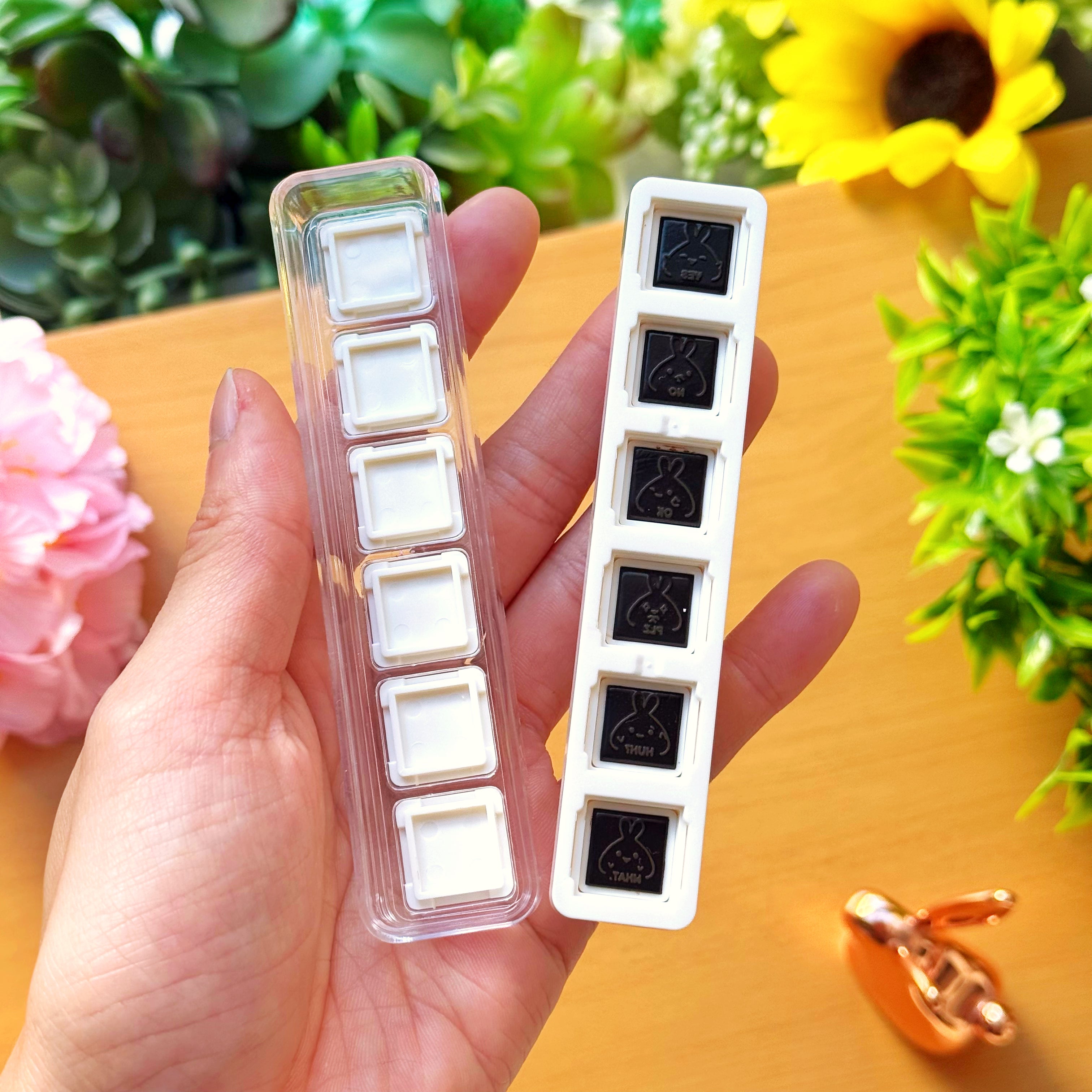 6-in-1 Removable Punch Stamp - Lil Says