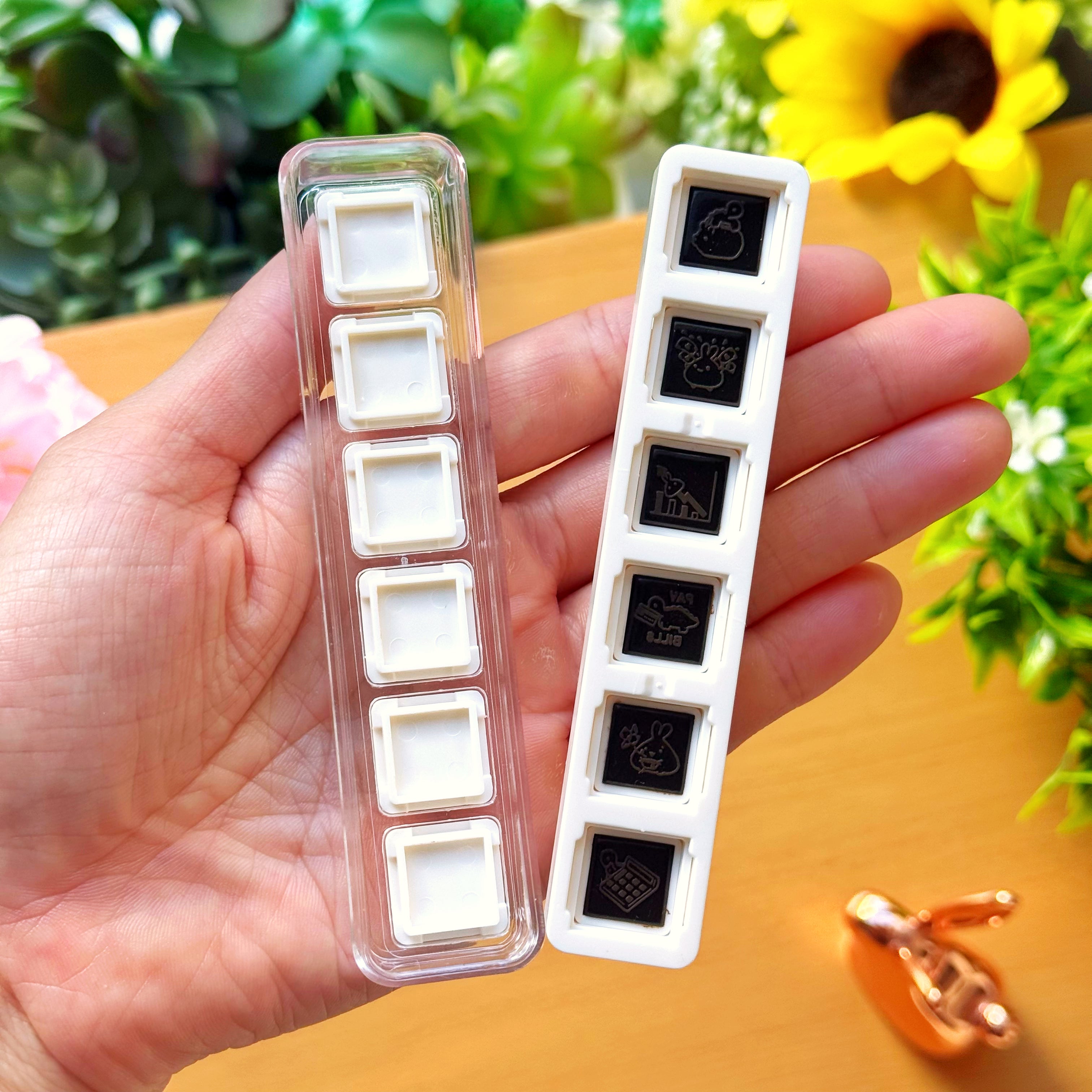 6-in-1 Removable Punch Stamp - Money Matters