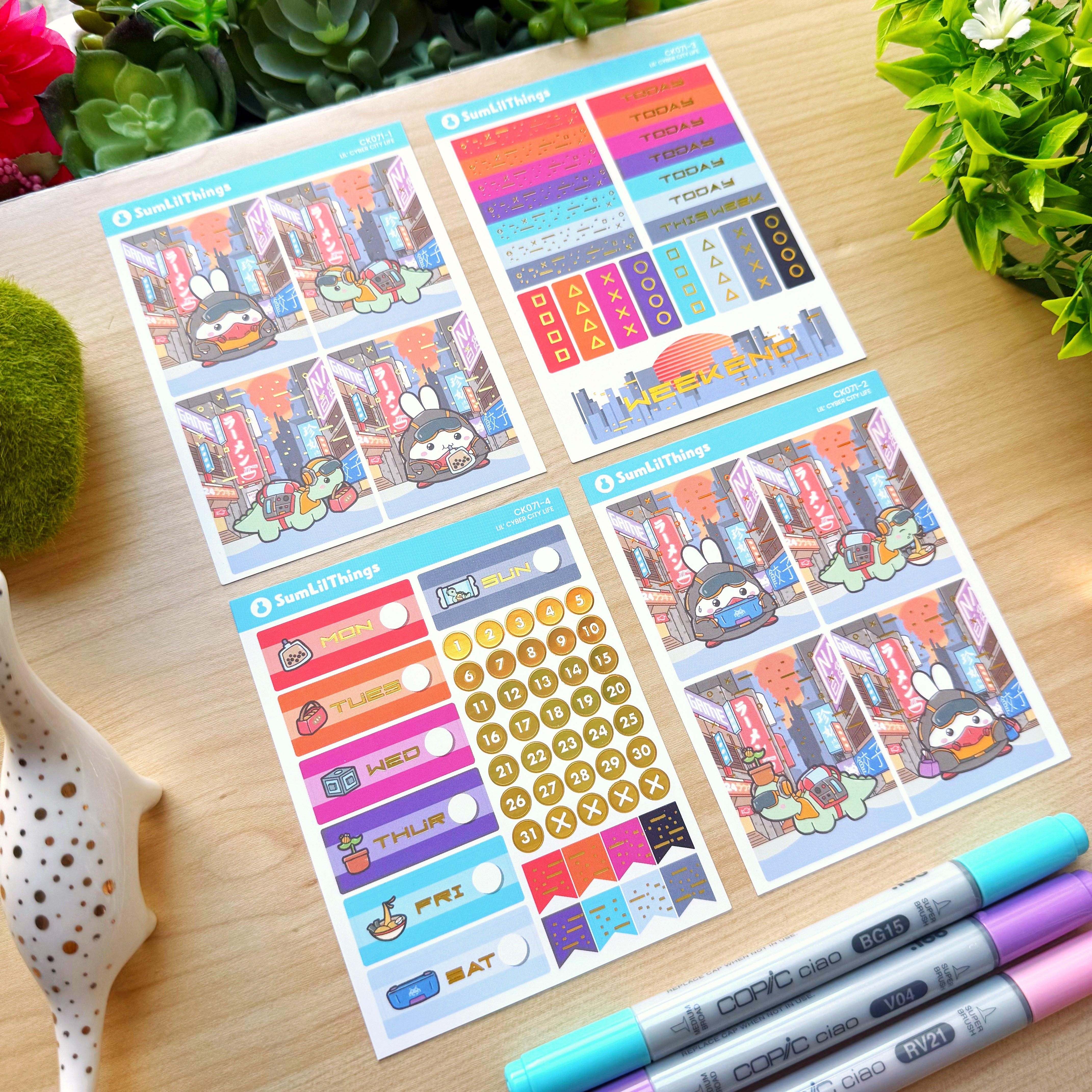 Decorative Kit - Lil&#39; Cyber City Life (10 Pages) - Holo Gold Foil