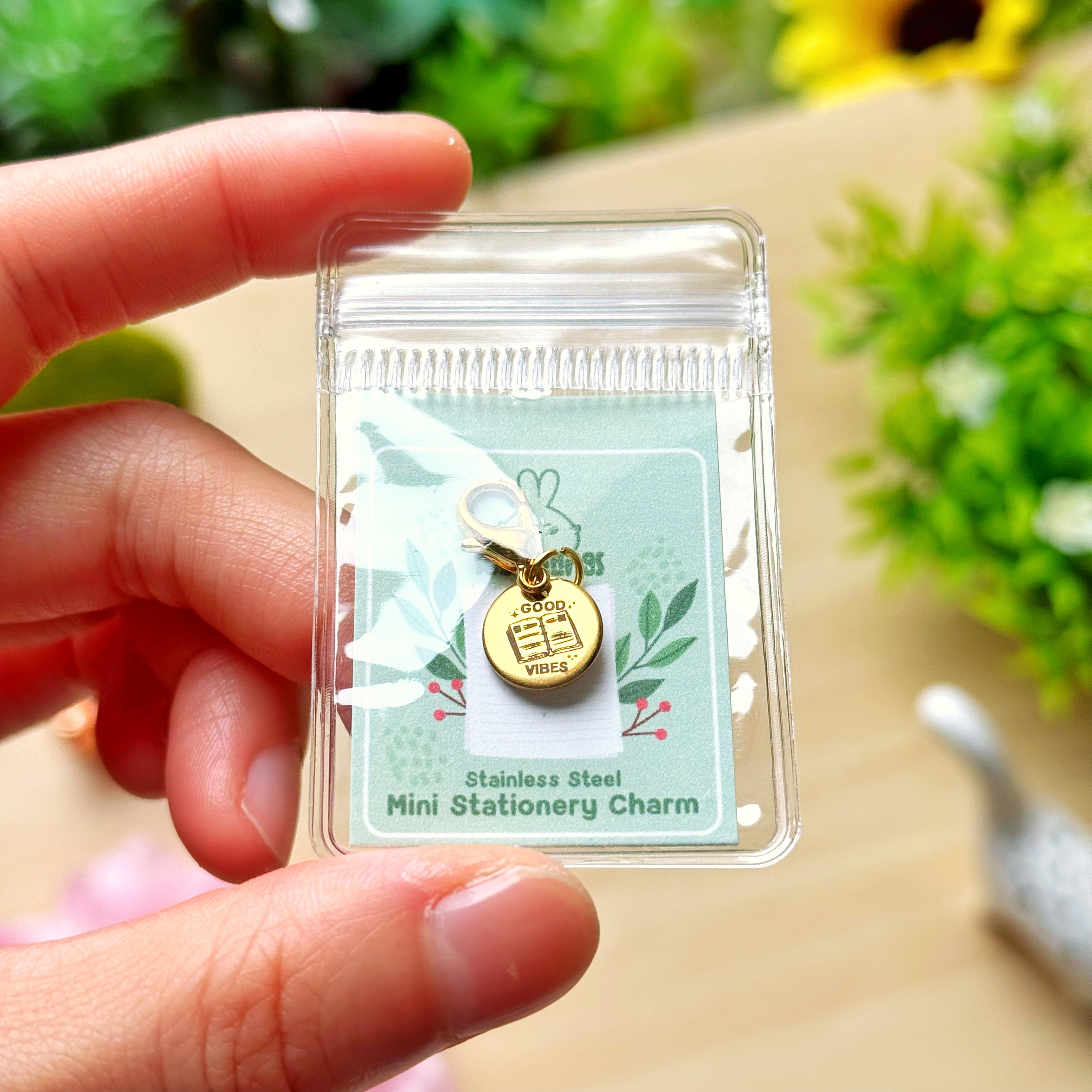 [GIFT] Mini Charm - Journal