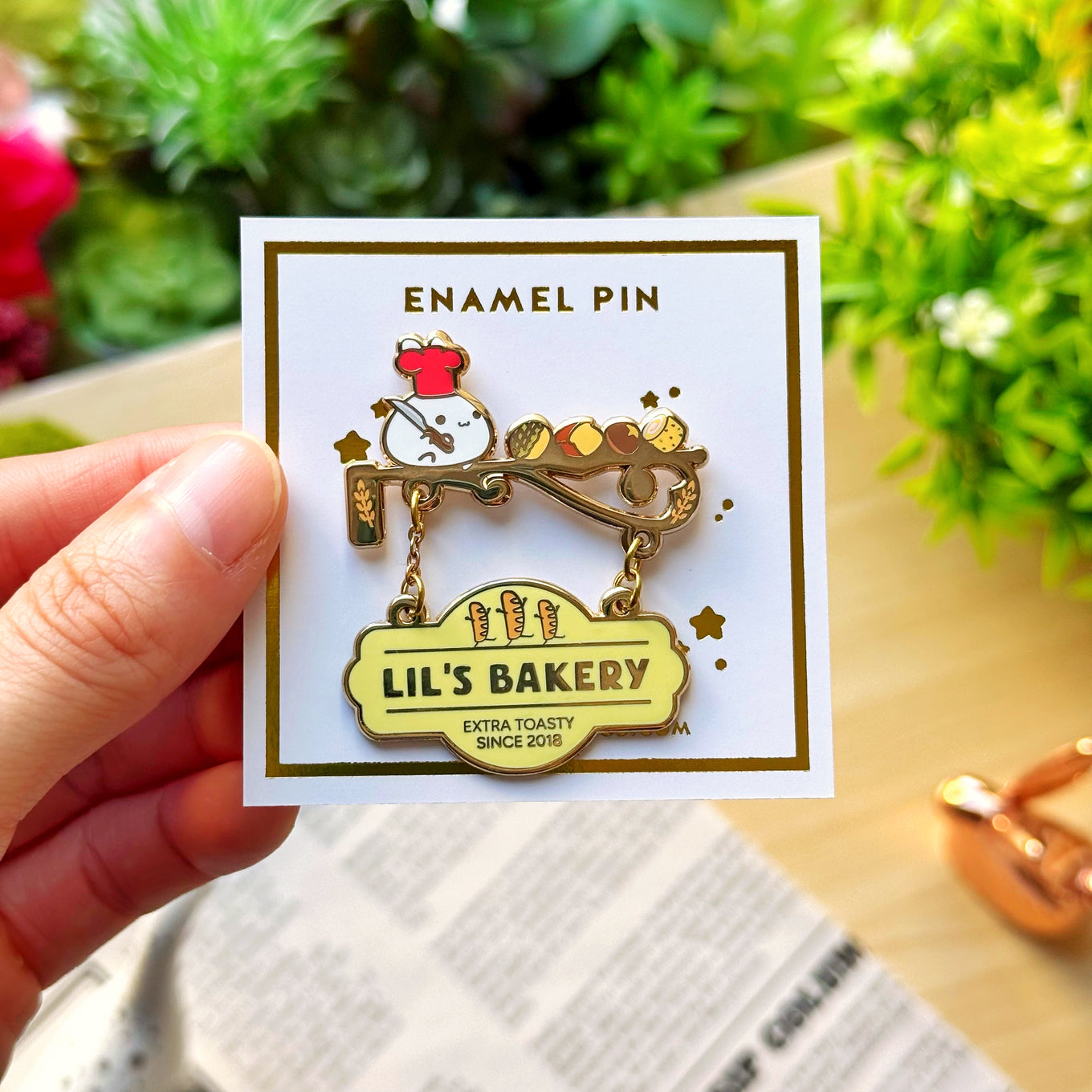 Enamel Pin - Lil' Bakery Shop (Interactive)