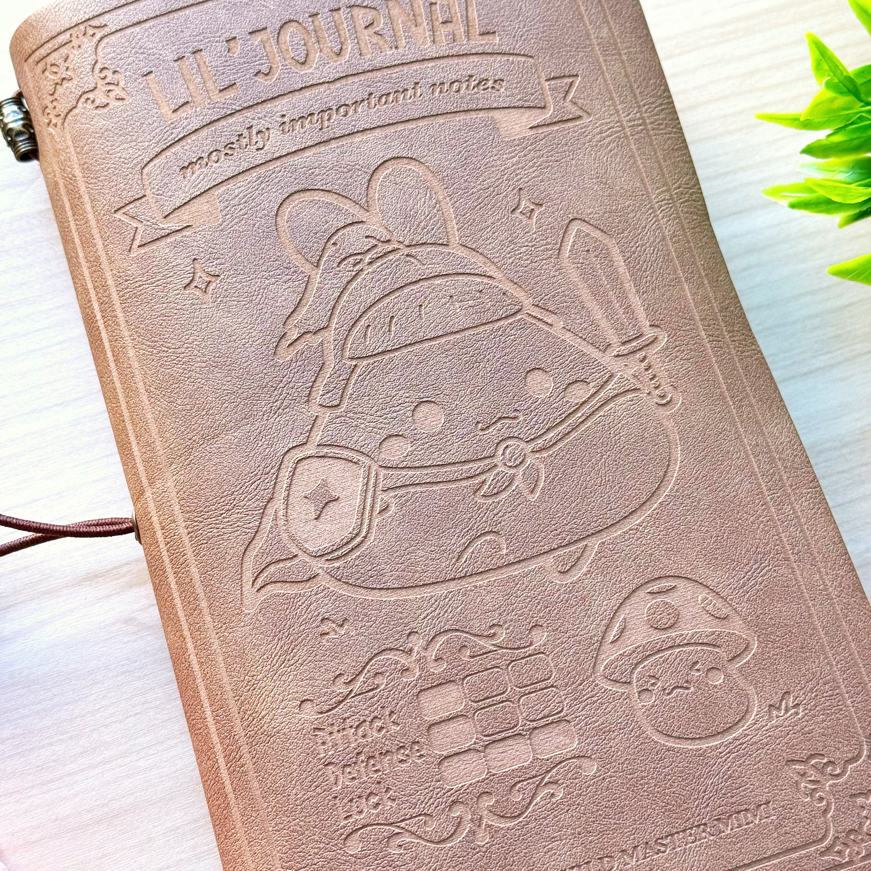 Traveler's Notebook - Lil' Hero Adventure (Starter Set)