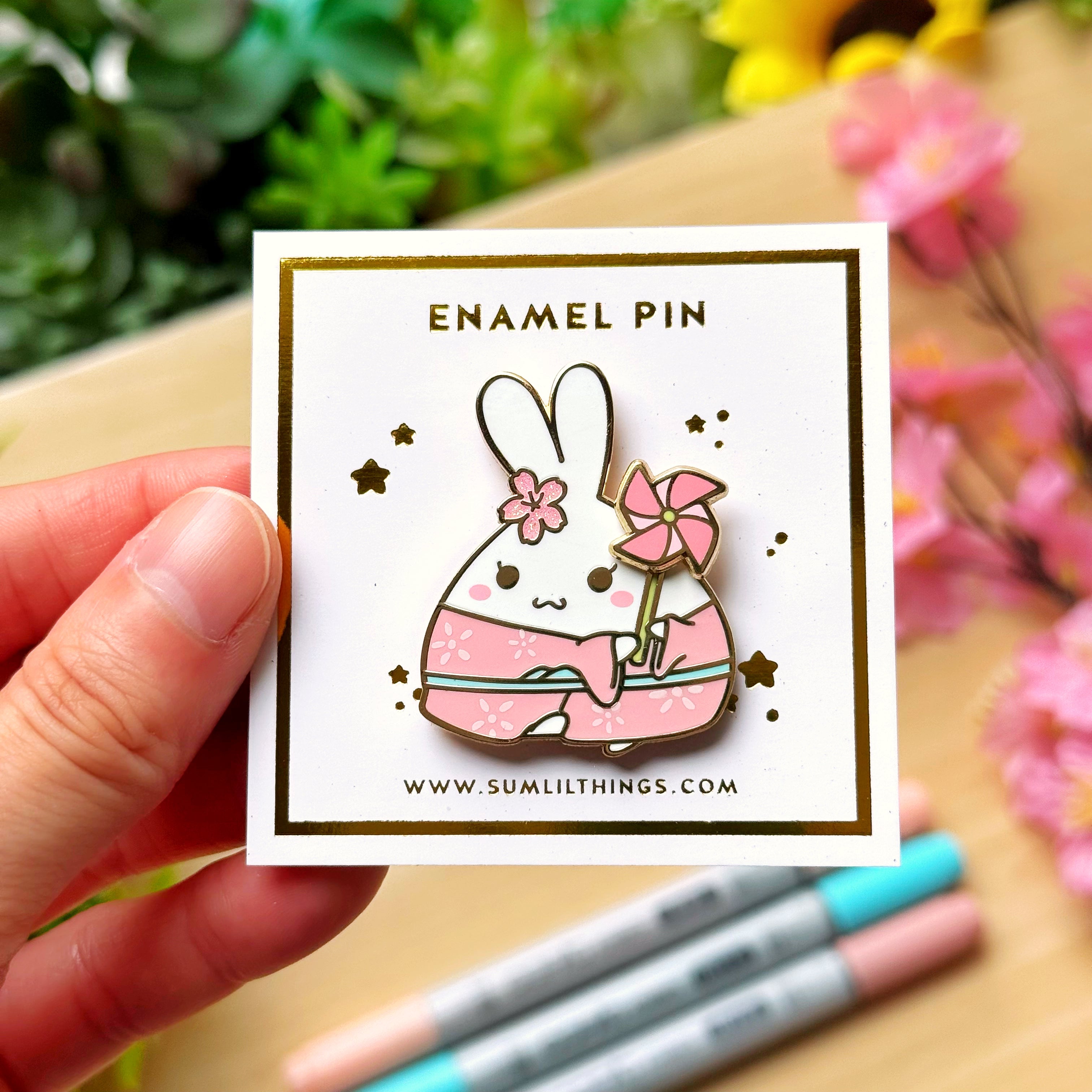 Enamel Pin - Spinning Sakura Pinwheel (Interactive)