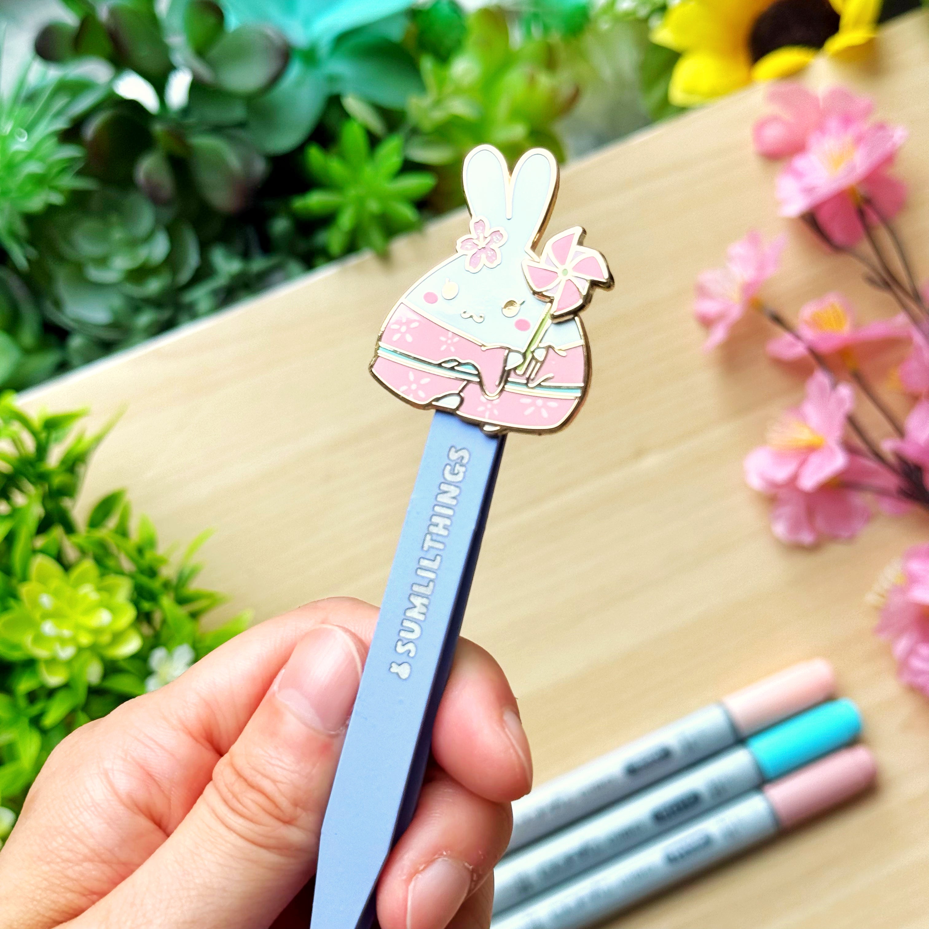 Enamel Tweezer - Lil' Sakura Pinwheel (Interactive)