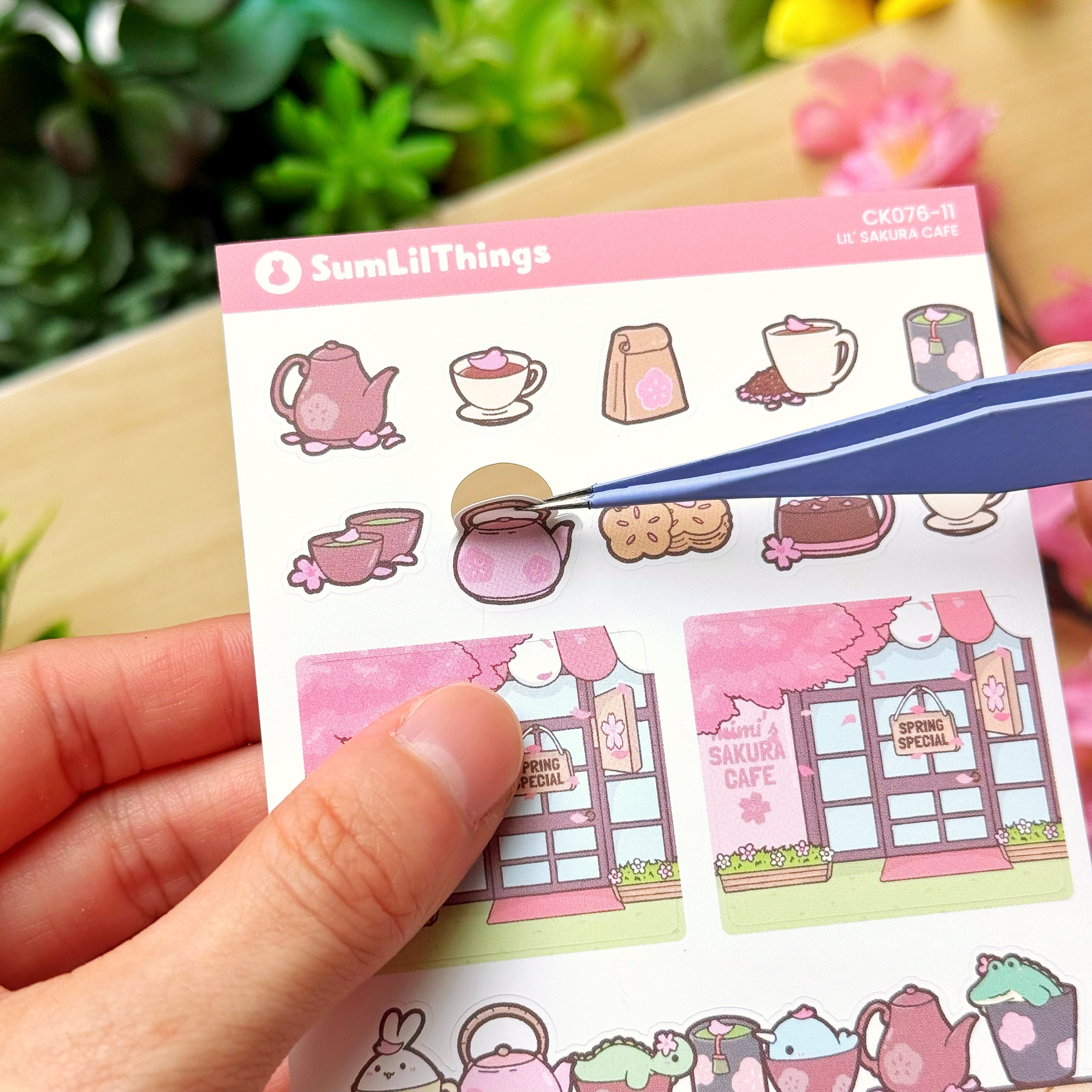Enamel Tweezer - Lil' Sakura Pinwheel (Interactive)