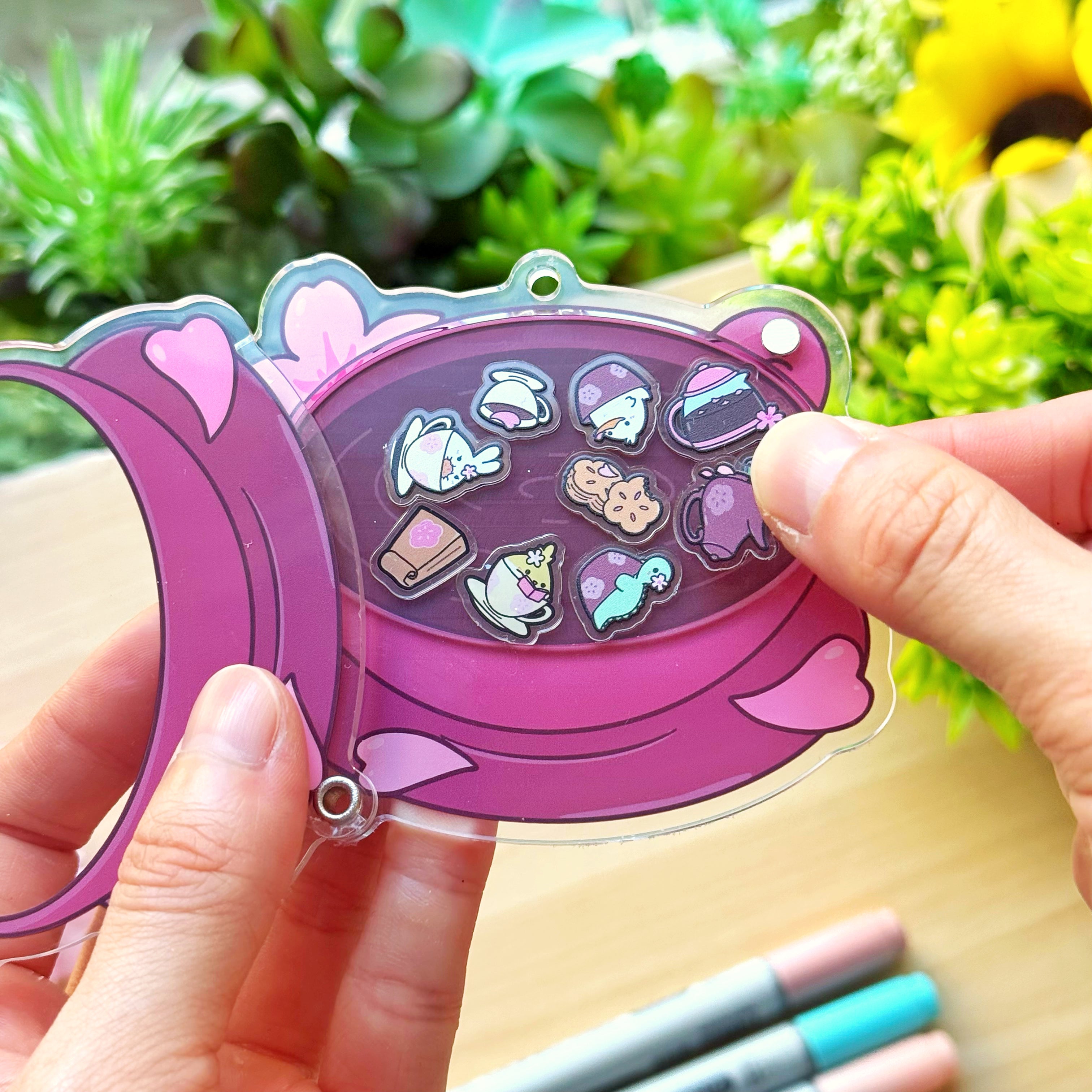 Shaker Keychain - Sakura Coffee (Refillable) with Blind Bag