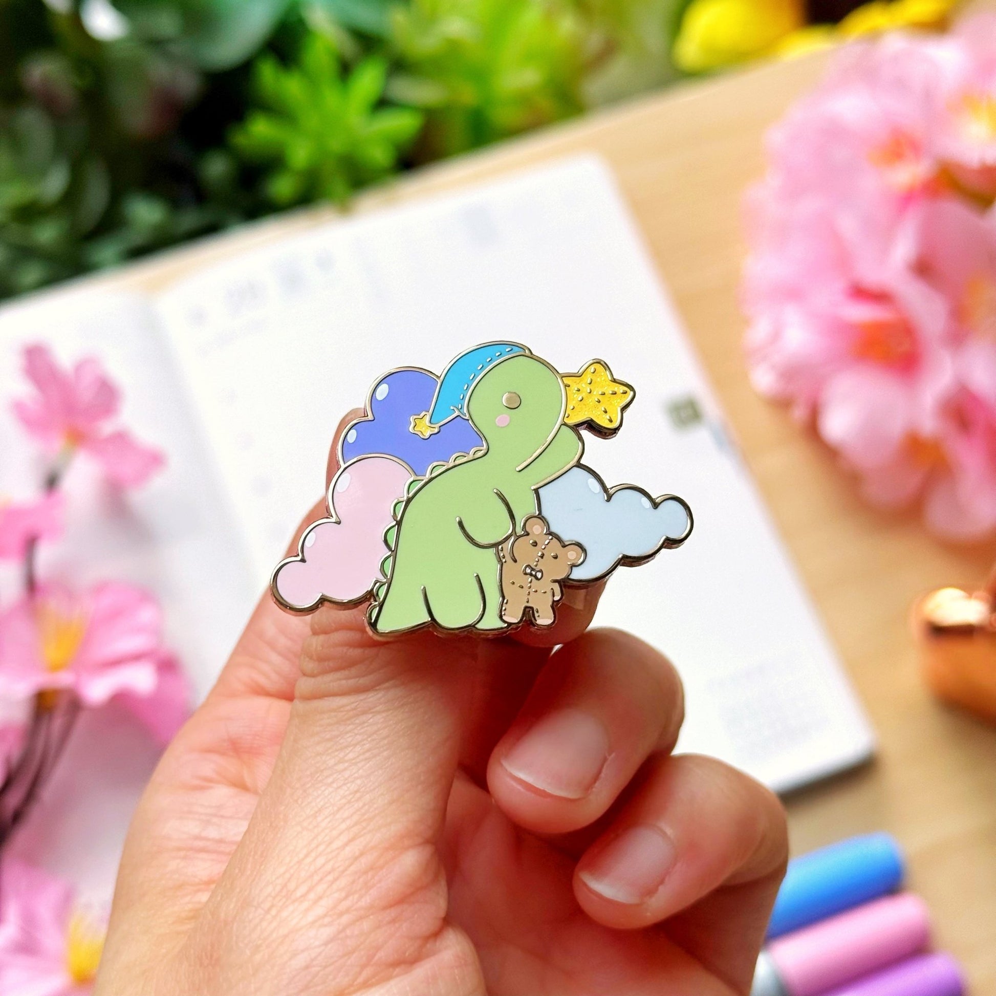 Enamel Pin - Dreamy Nohnoh - SumLilThings