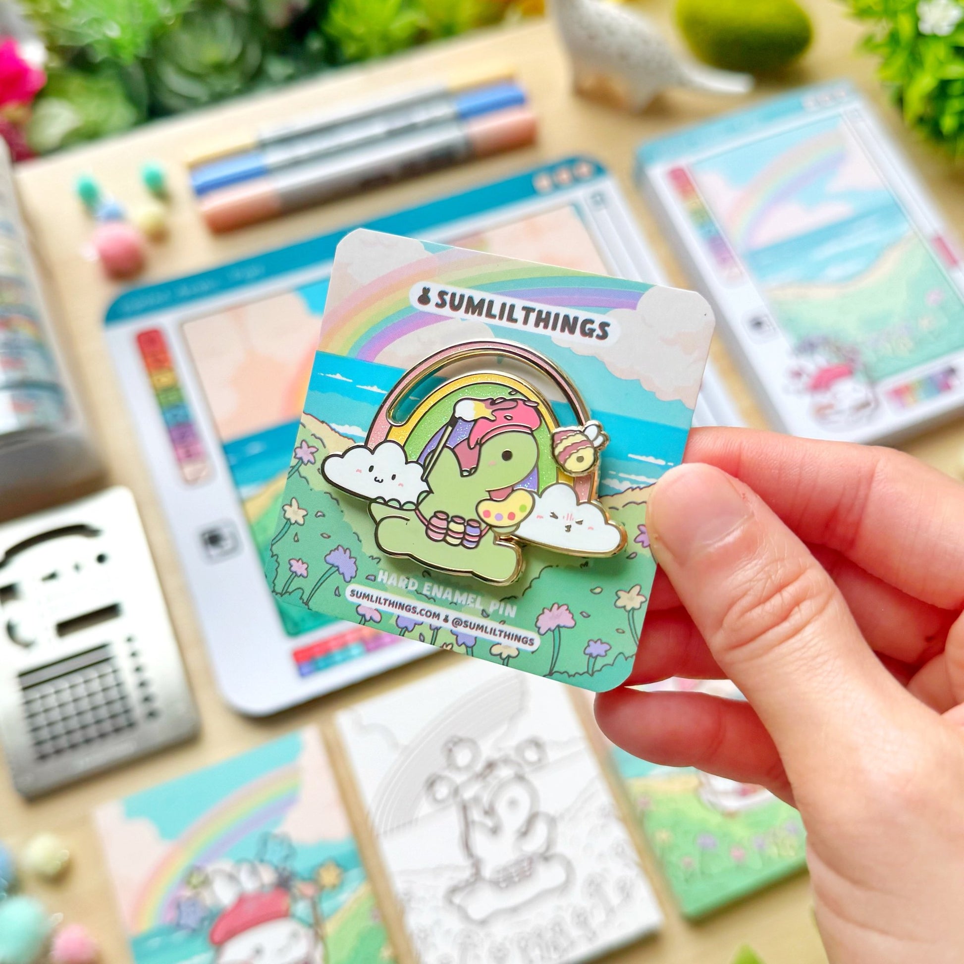 Enamel Pin - Nohnoh the Artist (Interactive Slider) - SumLilThings