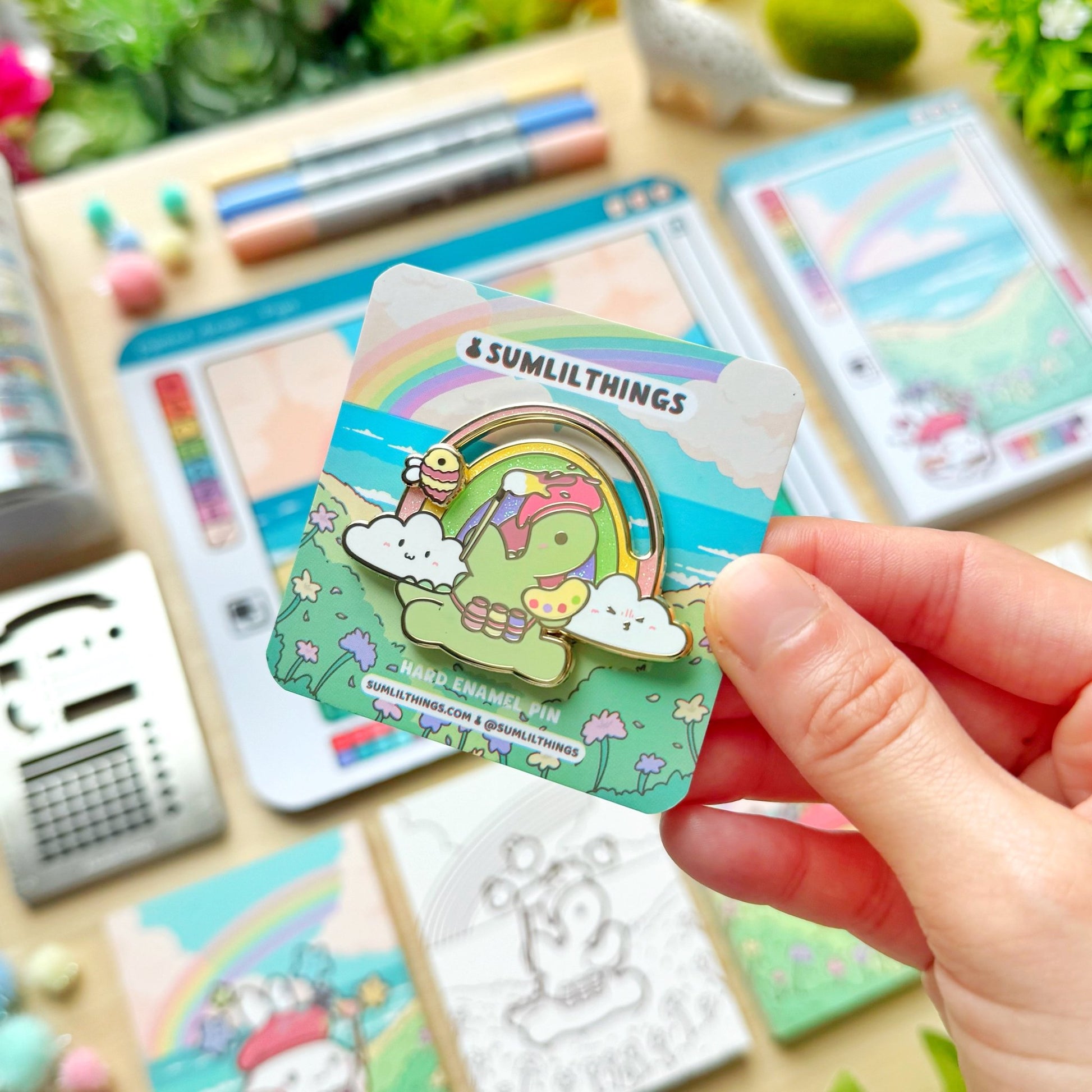 Enamel Pin - Nohnoh the Artist (Interactive Slider) - SumLilThings