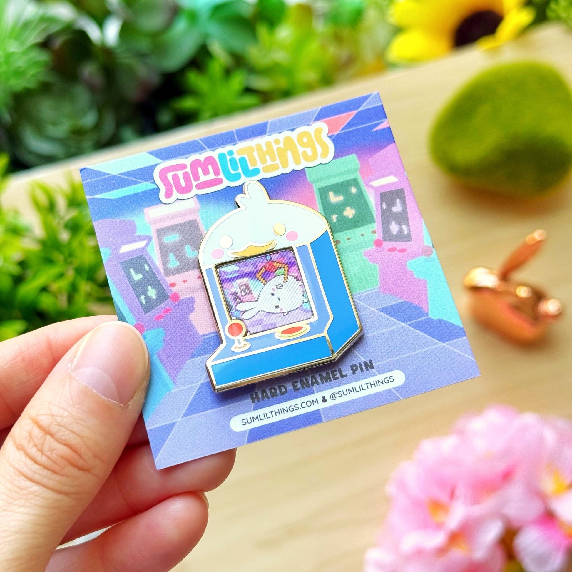 Enamel Pin - Wado Arcade Game (Lenticular) - SumLilThings