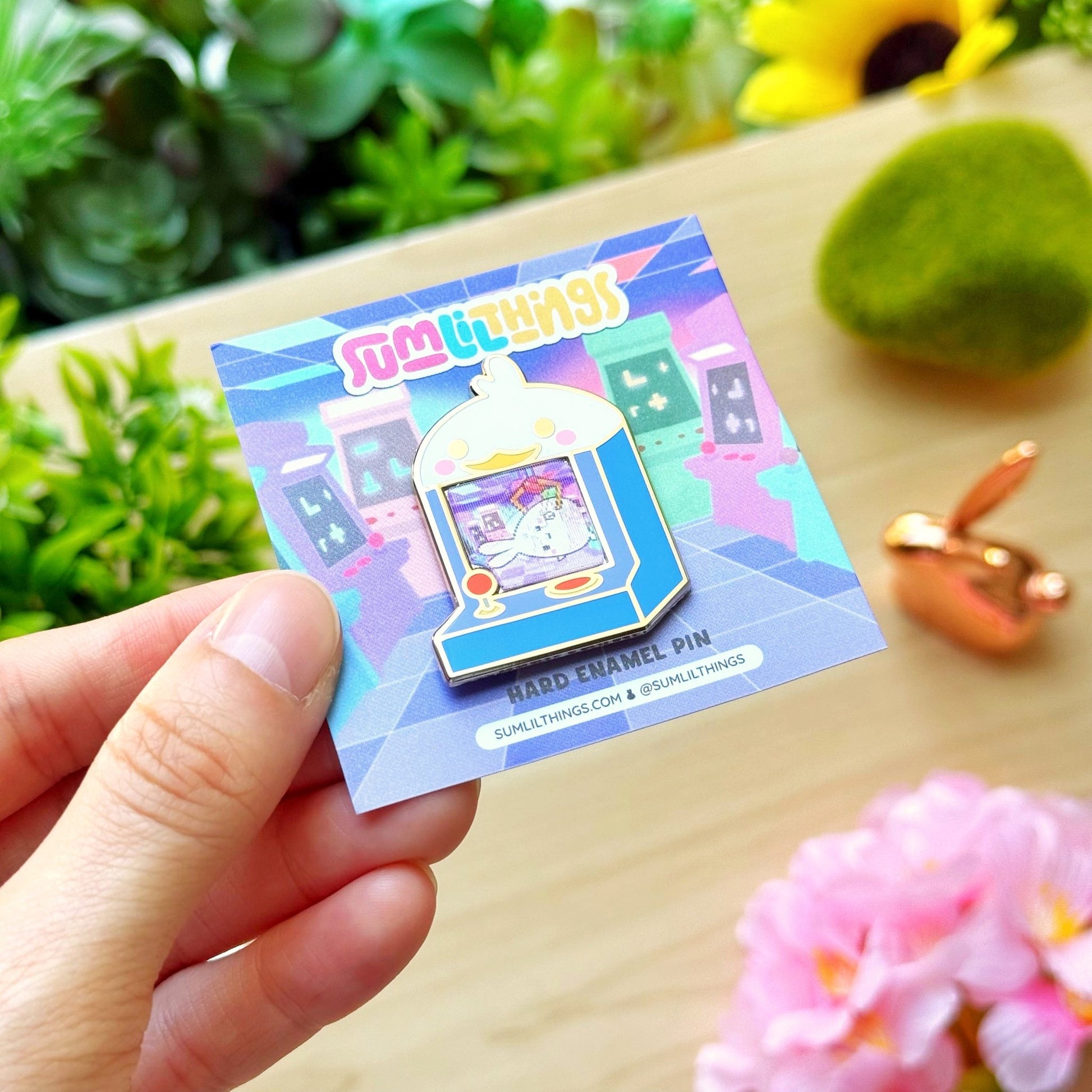 Enamel Pin - Wado Arcade Game (Lenticular) - SumLilThings