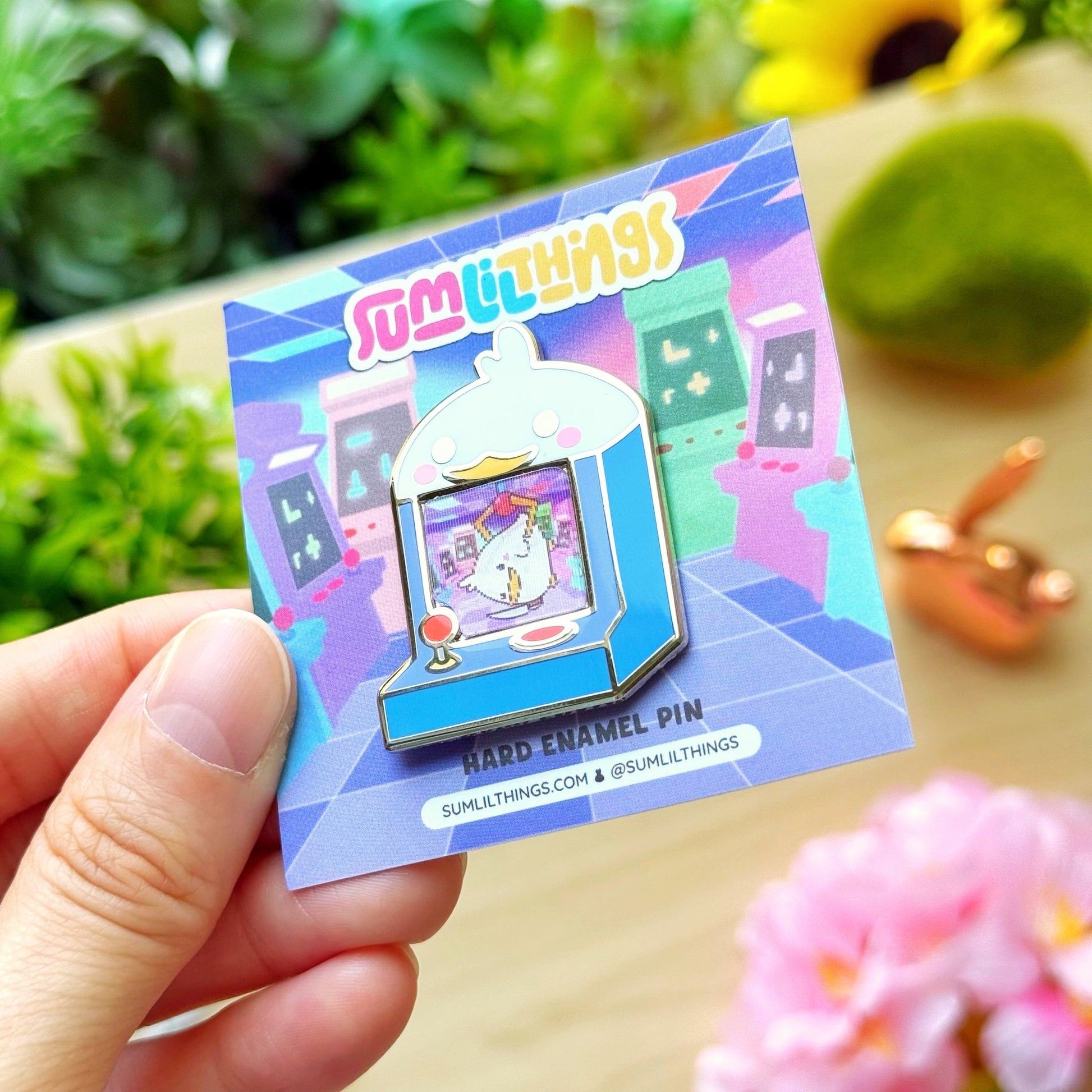 Enamel Pin - Wado Arcade Game (Lenticular) - SumLilThings