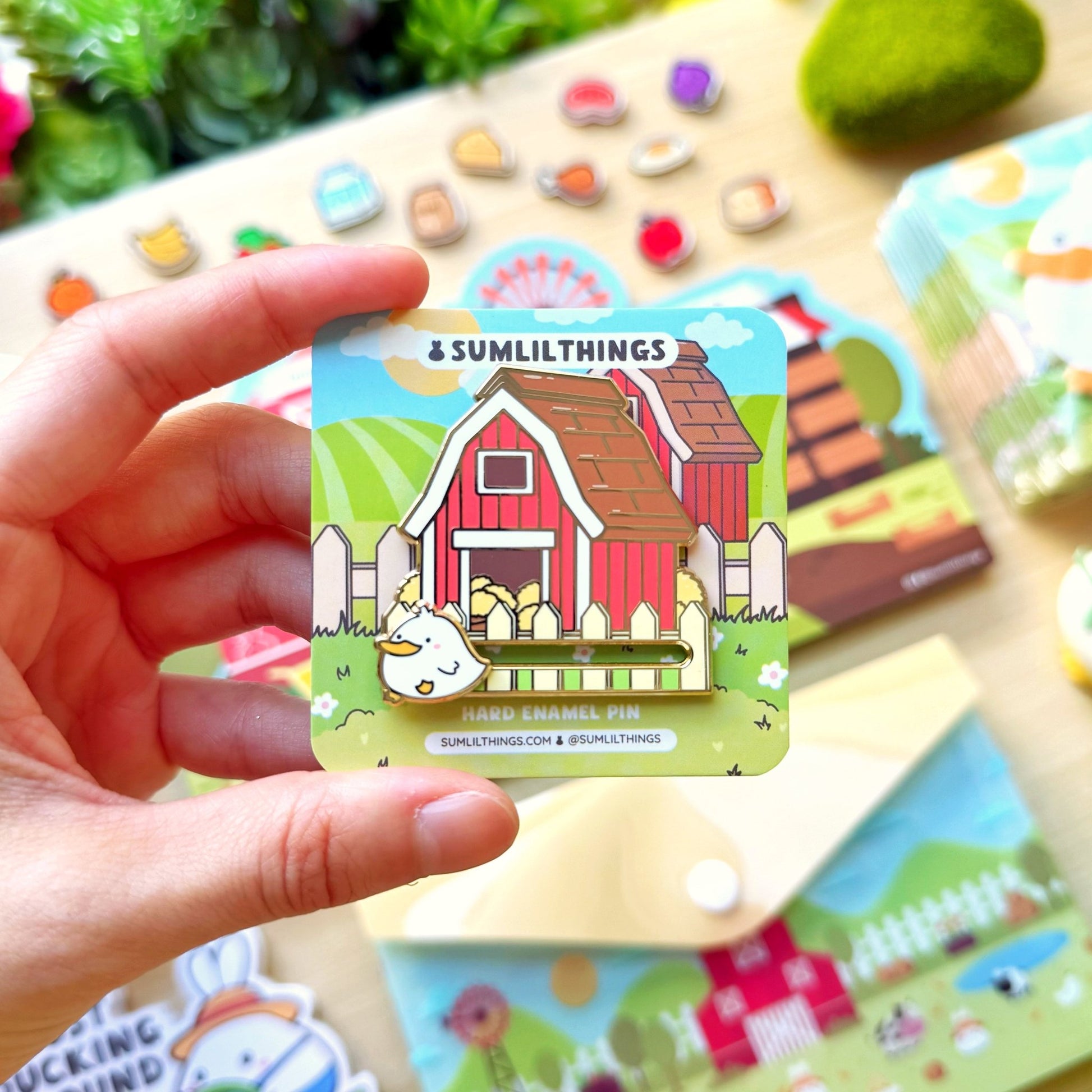 Enamel Pin - Wado the Duck (Interactive Slider) - SumLilThings