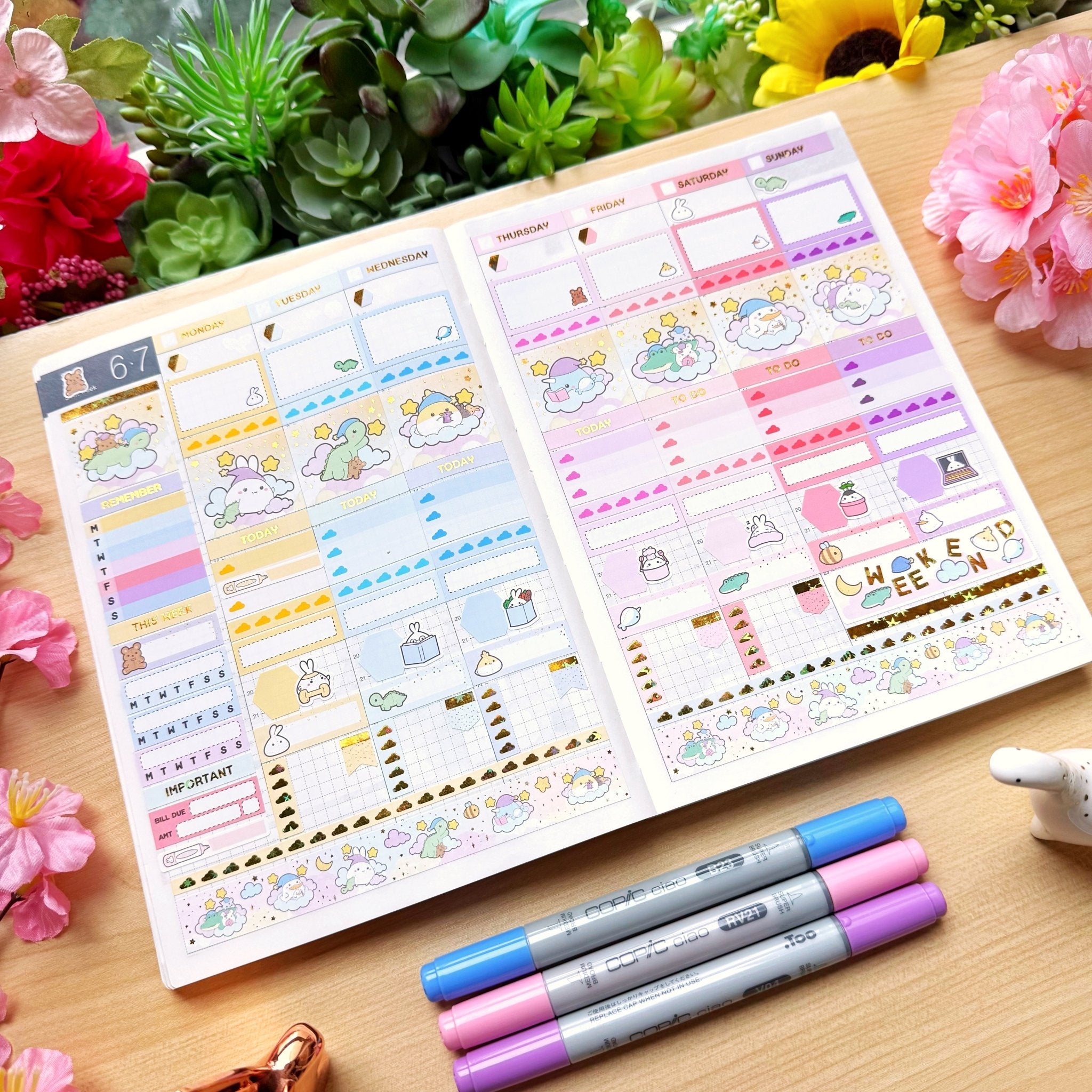 Hobonichi COUSIN - Lil' Fluff & Dreams - Gold Star Foil - SumLilThings