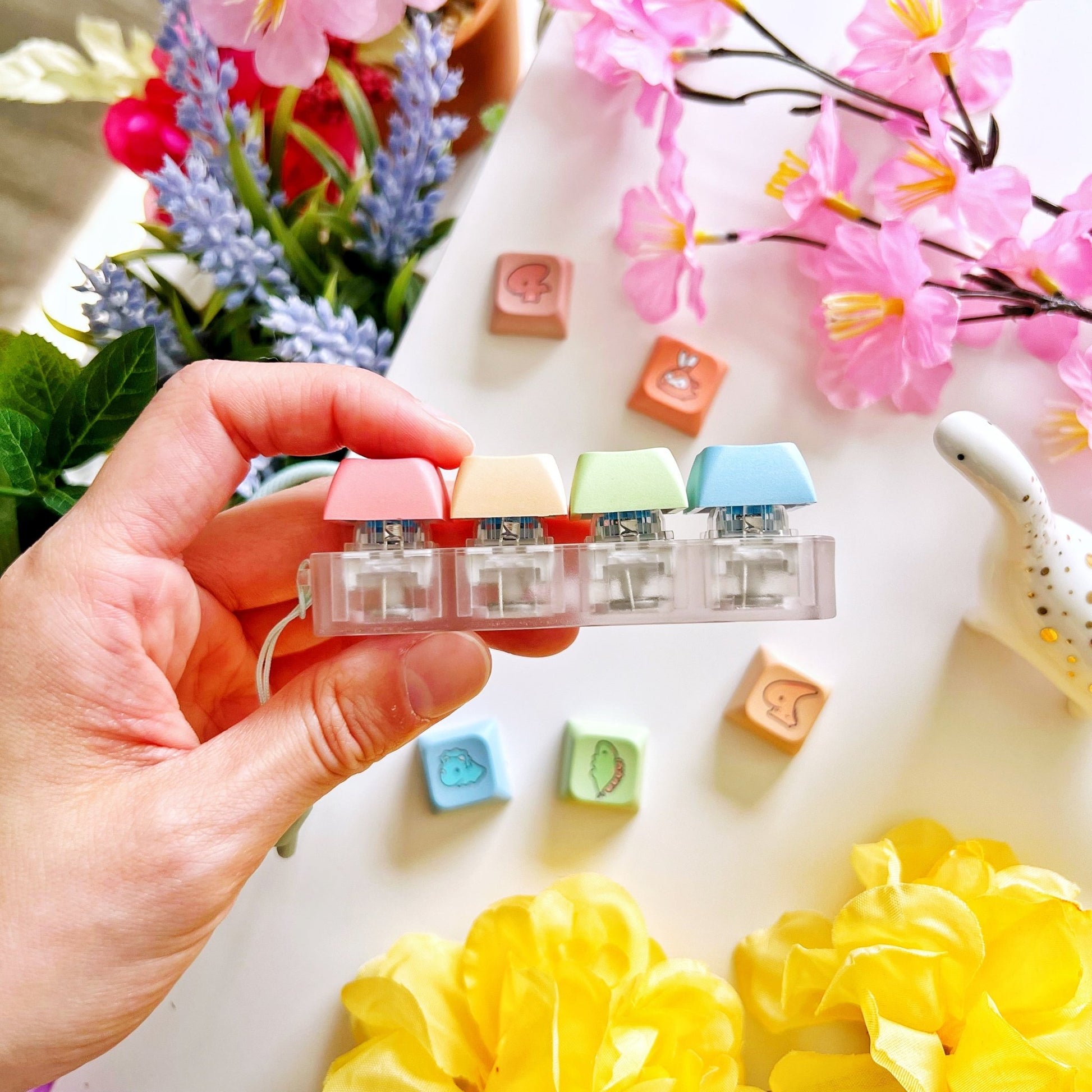 Keycap Keychain - Dino Babies (5-Set) with LIGHTS - SumLilThings