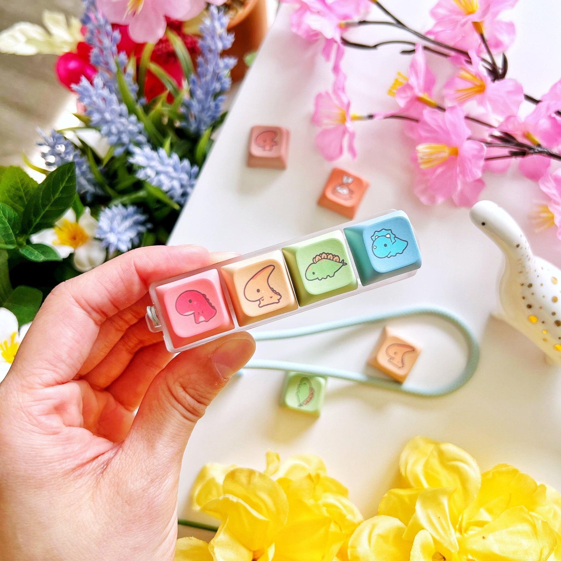 Keycap Keychain - Dino Babies (5-Set) with LIGHTS - SumLilThings