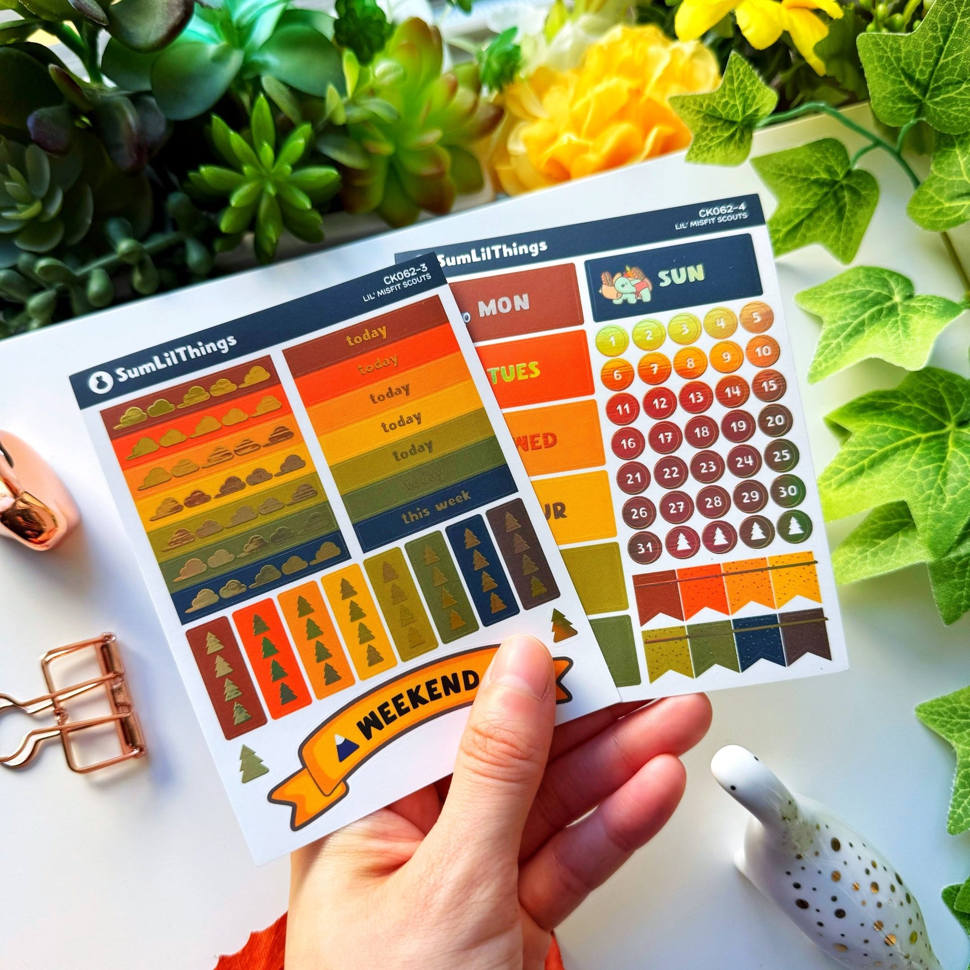 Vertical Kit - Lil' Misfit Camp (10 Pages) - Holo Gold - SumLilThings