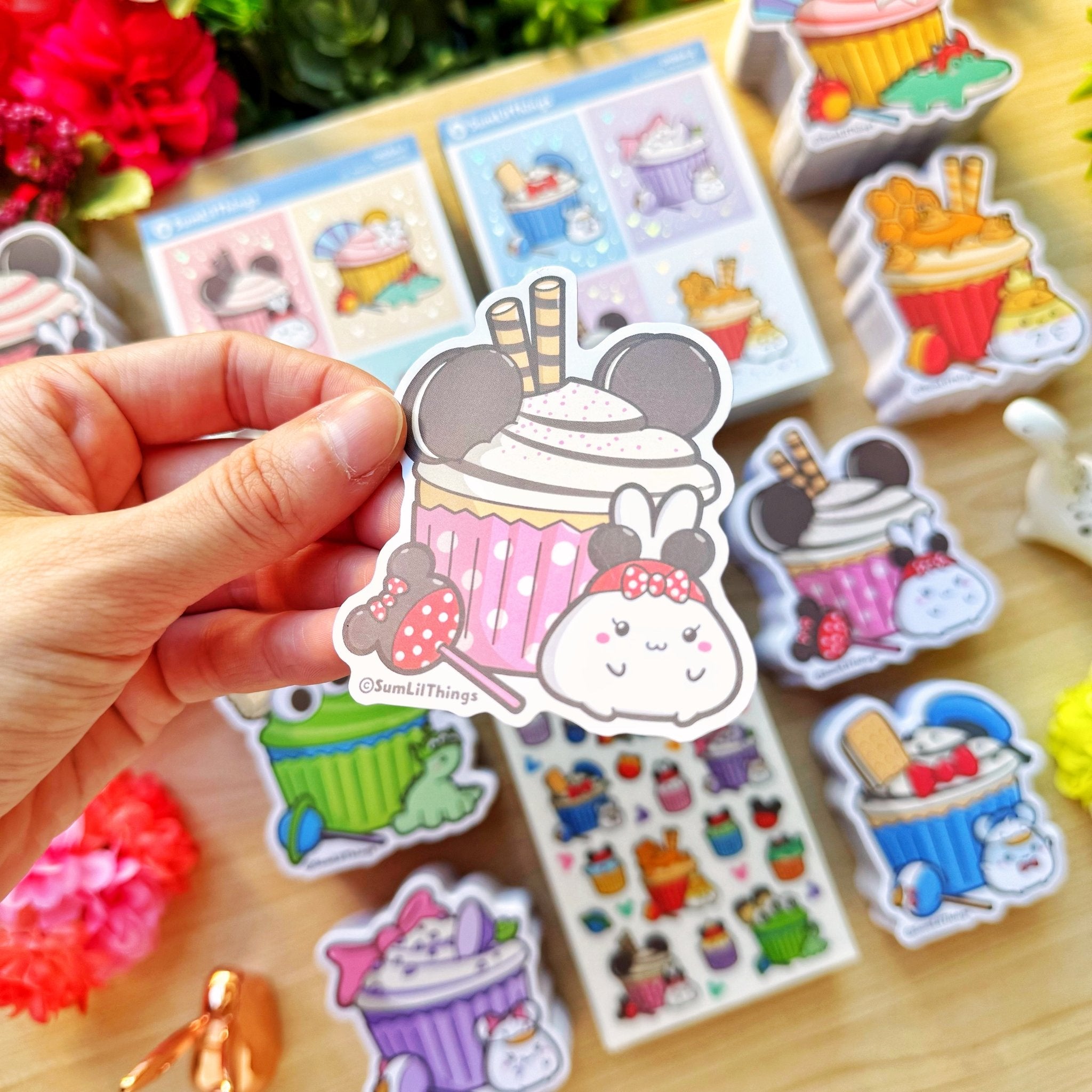 Vinyl Sticker - Minnie Mimi Cupcake - SumLilThings