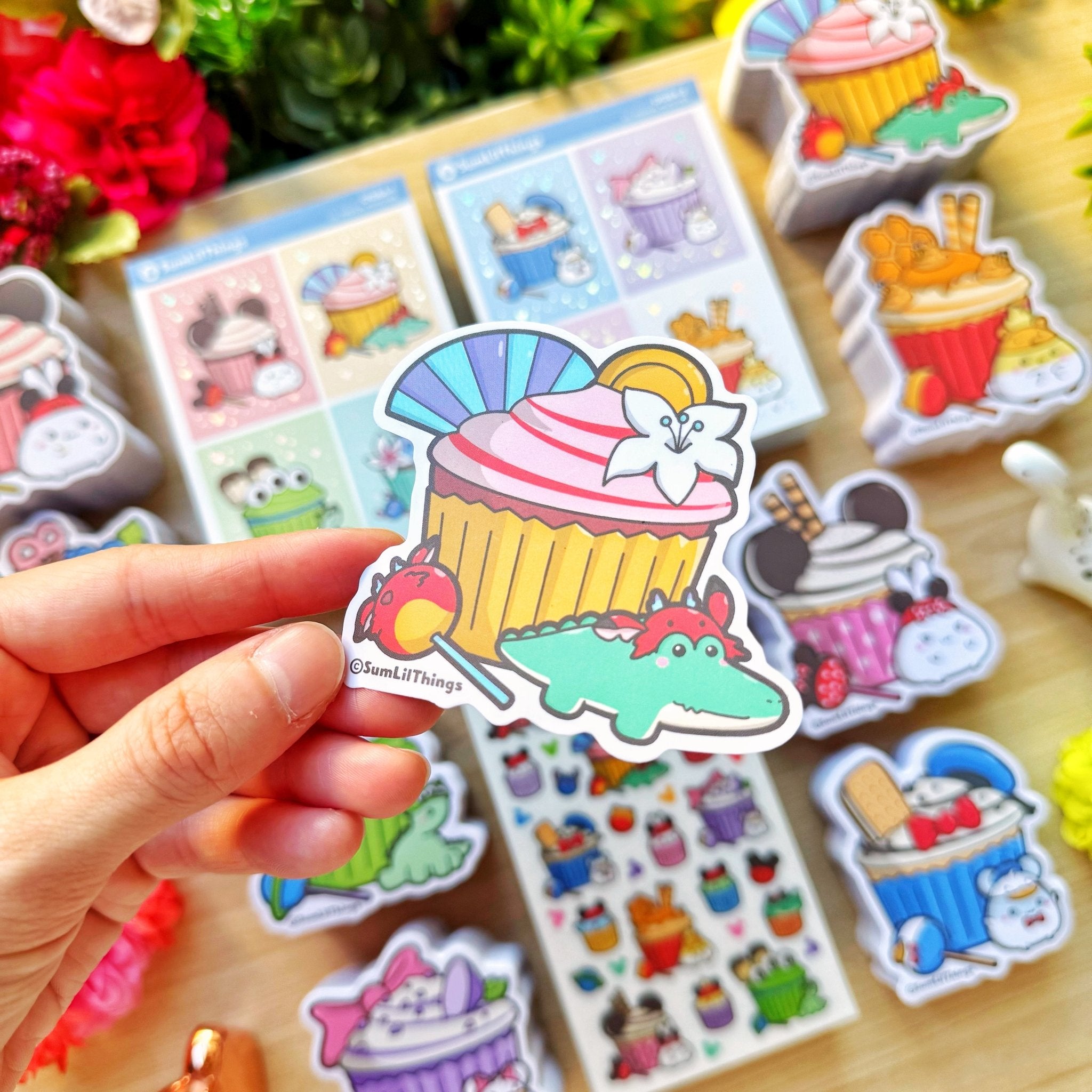 Vinyl Sticker - Mulan Toto Cupcake - SumLilThings