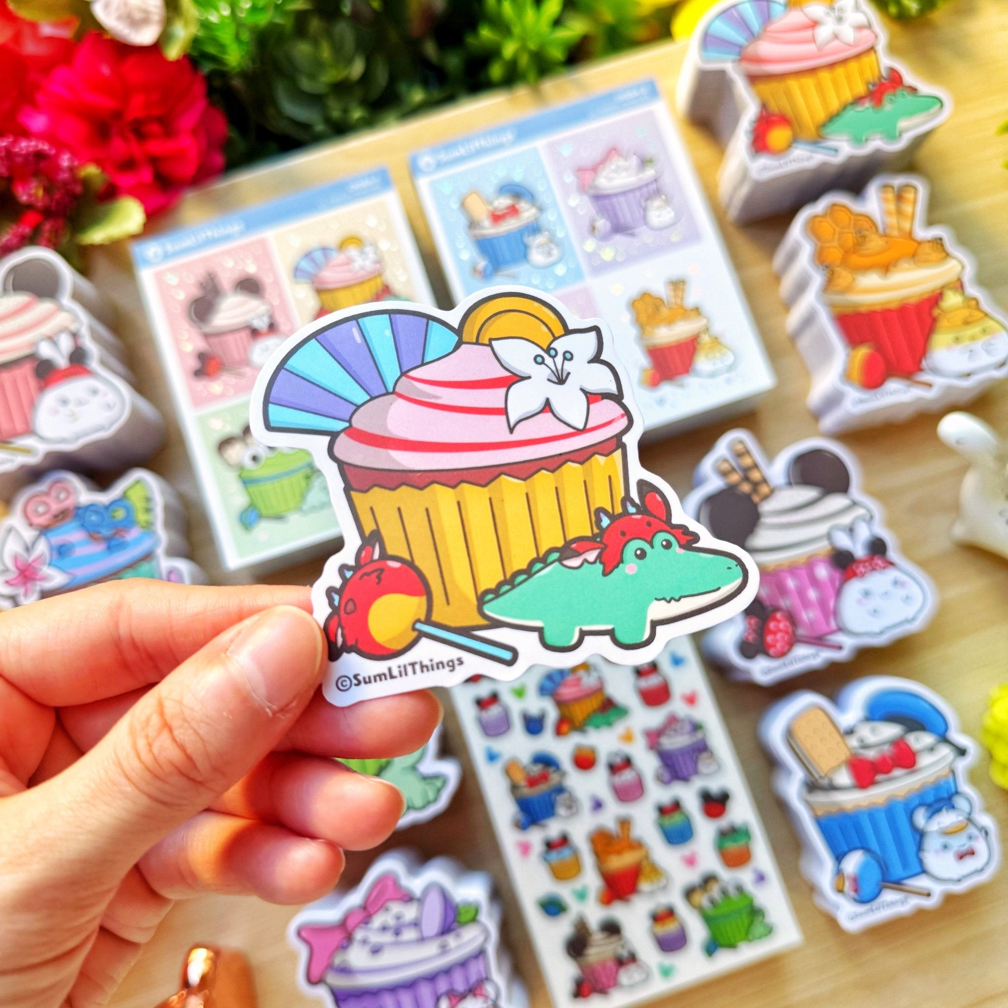 Vinyl Sticker - Mulan Toto Cupcake - SumLilThings