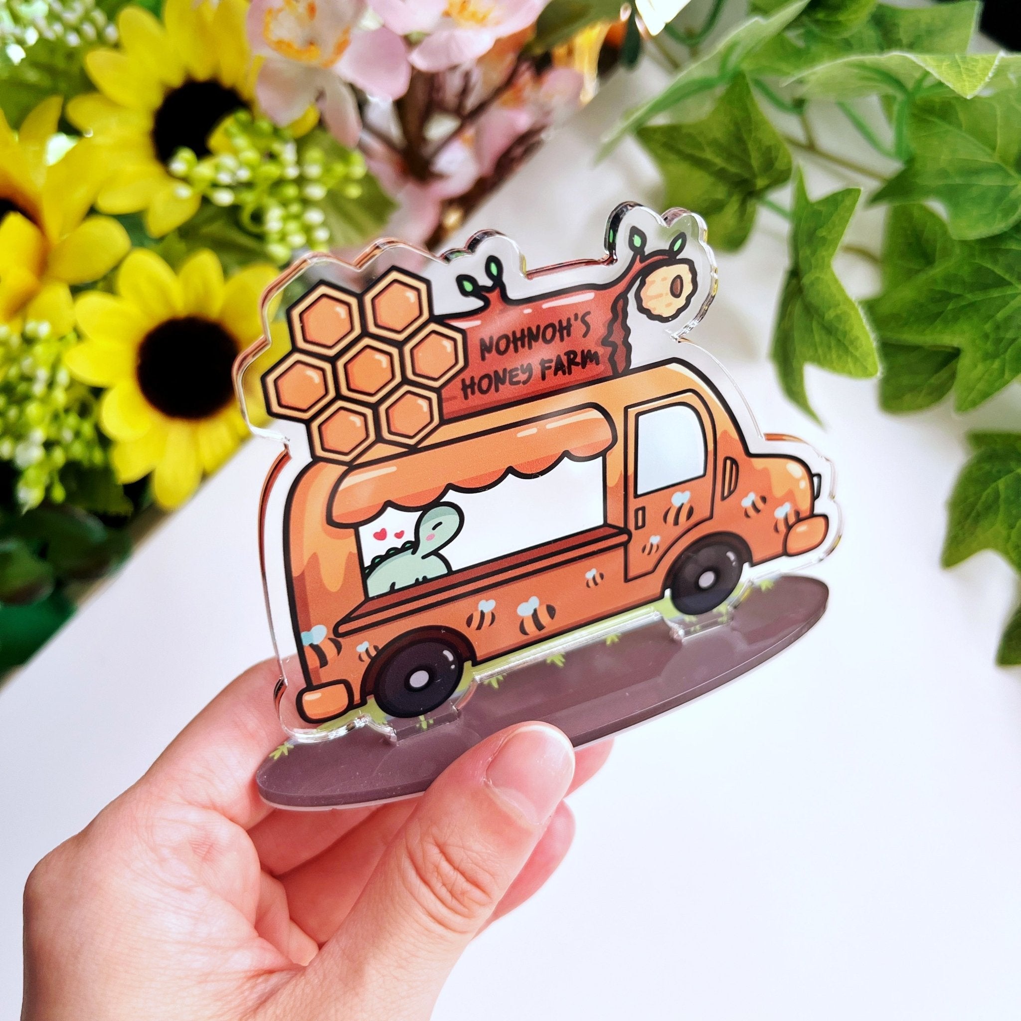 Acrylic Note Holder - Nohnoh's Honey Truck - SumLilThings