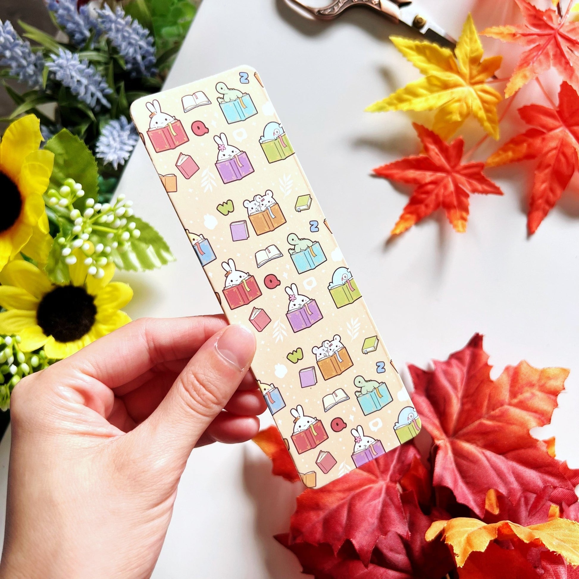 Bookmark - Lil' Bookworm - SumLilThings