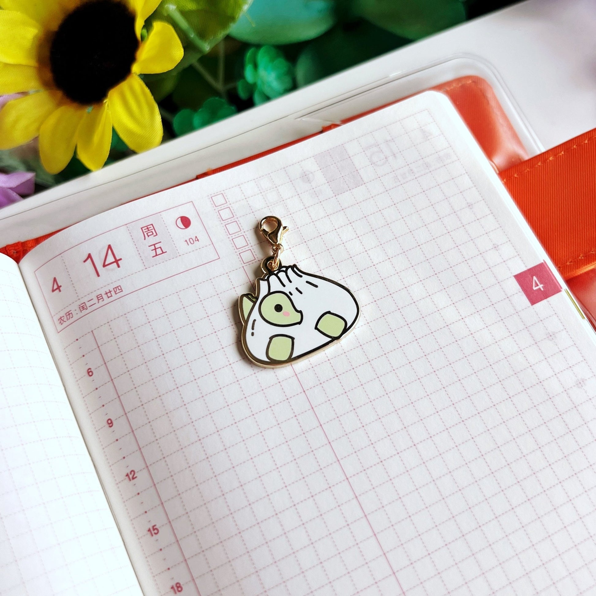 Charm - Nohnoh Bao - SumLilThings