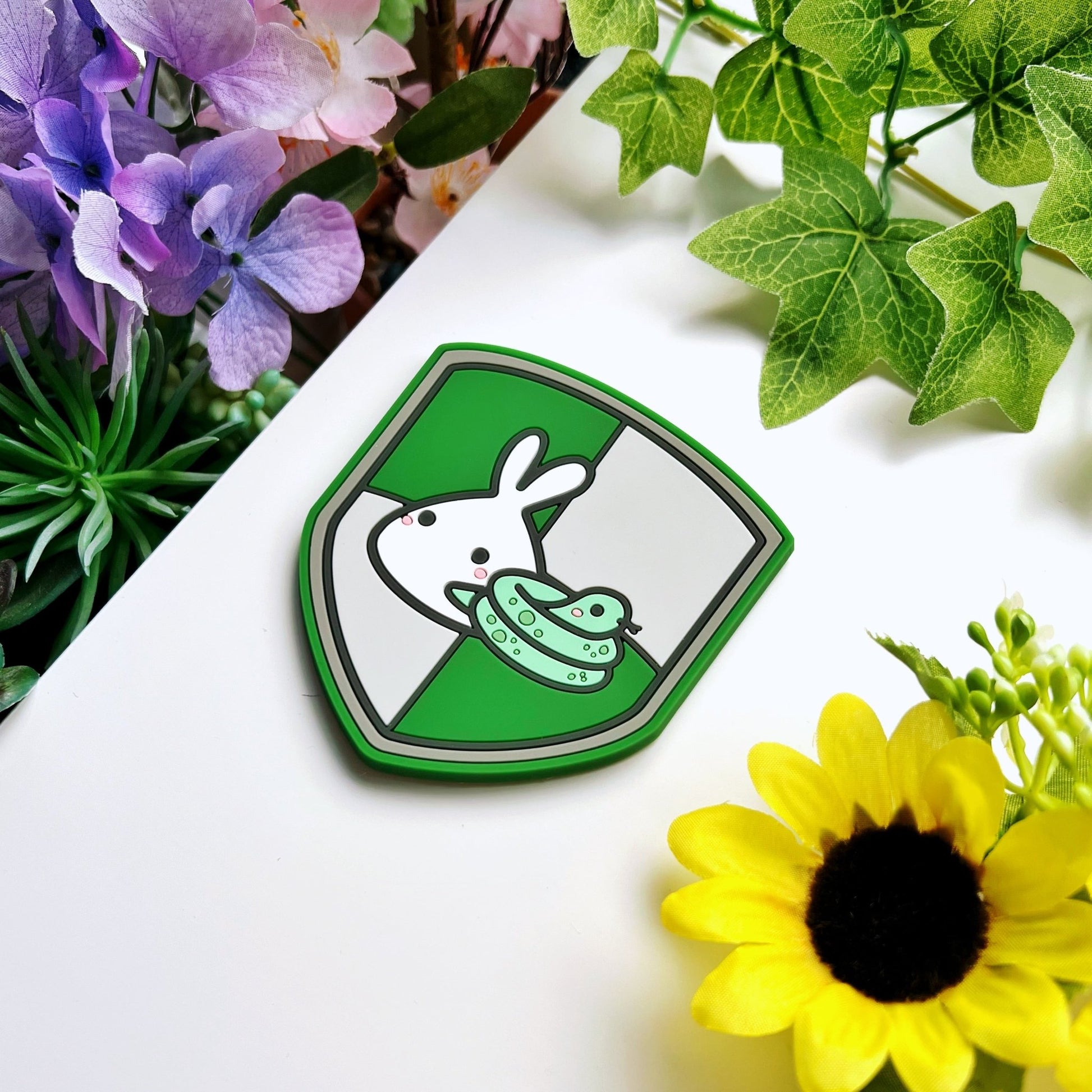 Coaster - House of the Snake - SumLilThings