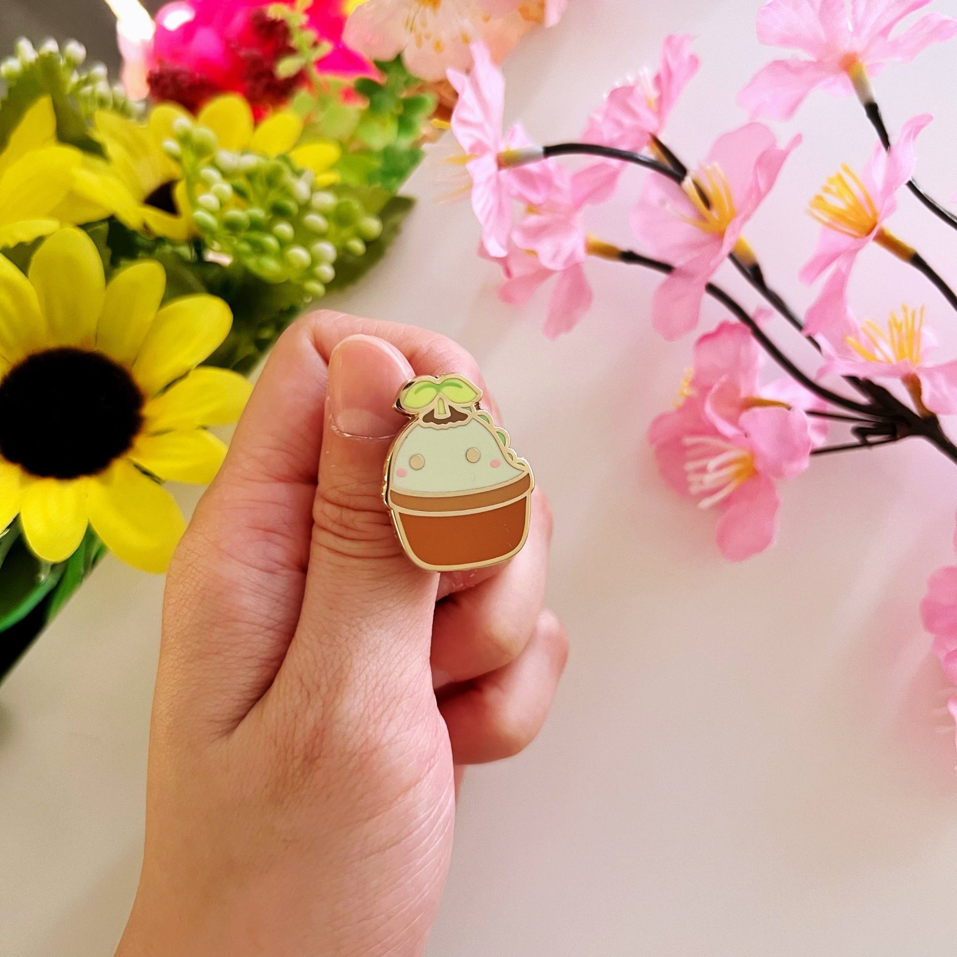 Enamel Pin - Lil' Potted Nohnoh Plant - SumLilThings