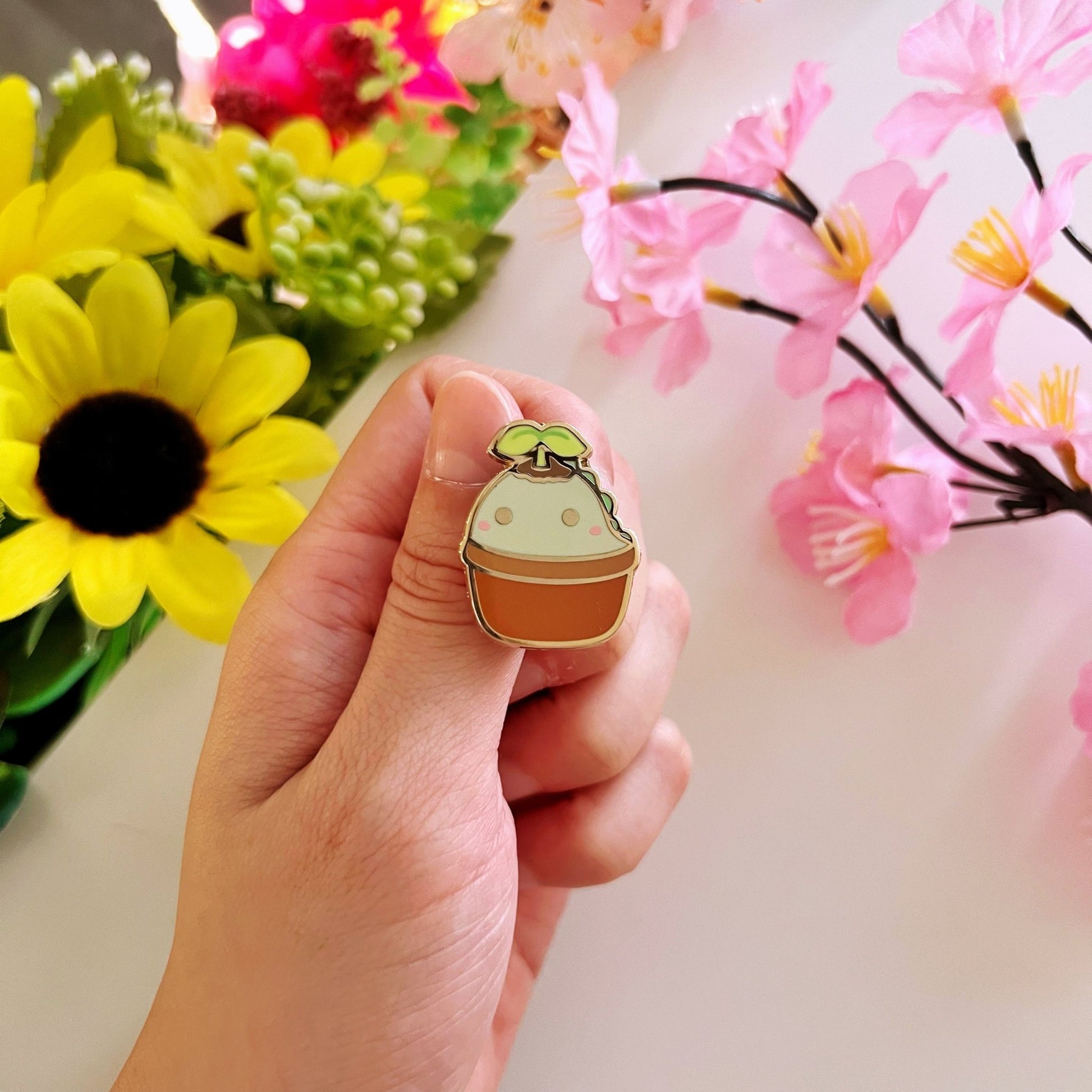 Enamel Pin - Lil' Potted Nohnoh Plant - SumLilThings