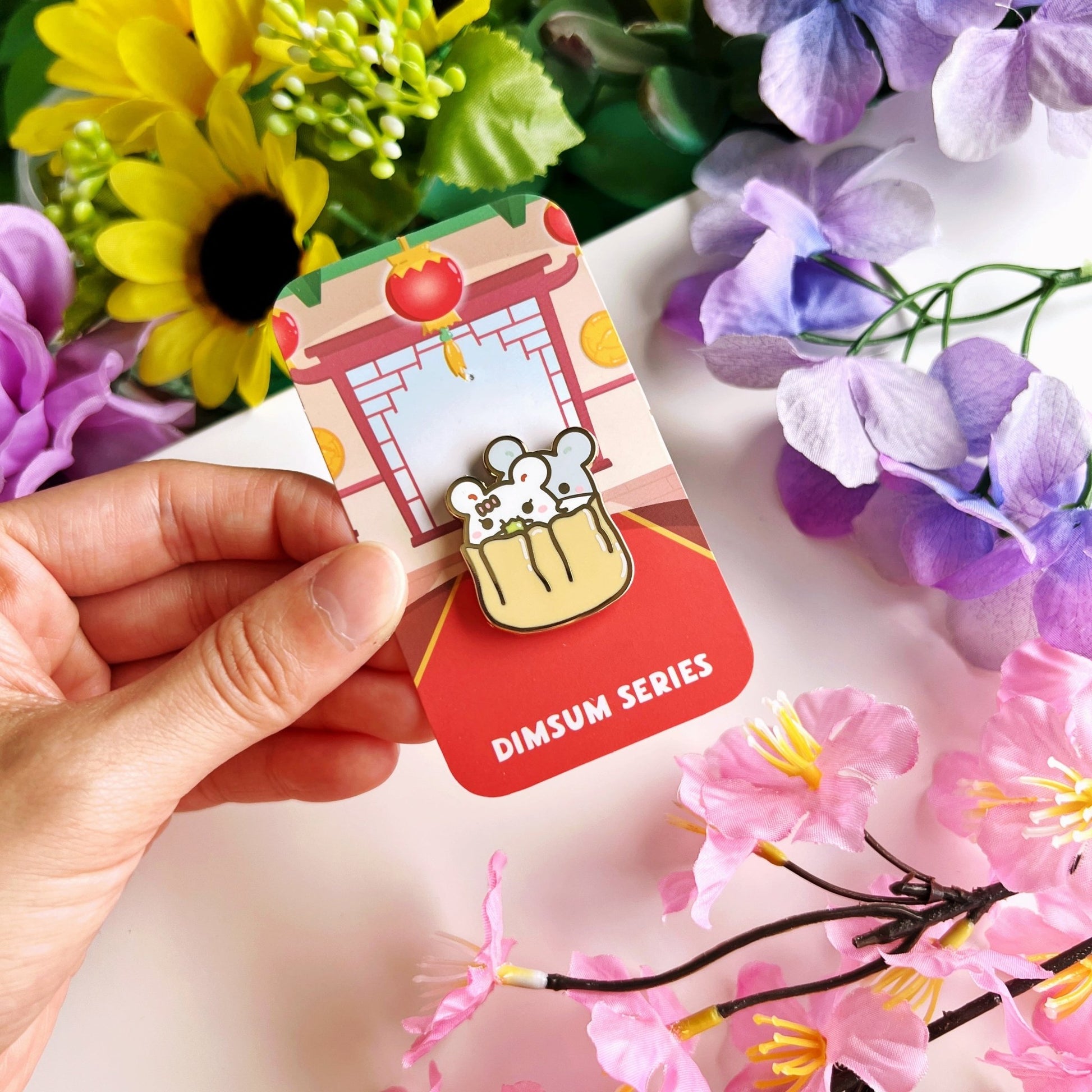 Enamel Pin - Shumai Oatmeal & Cinnamon - SumLilThings