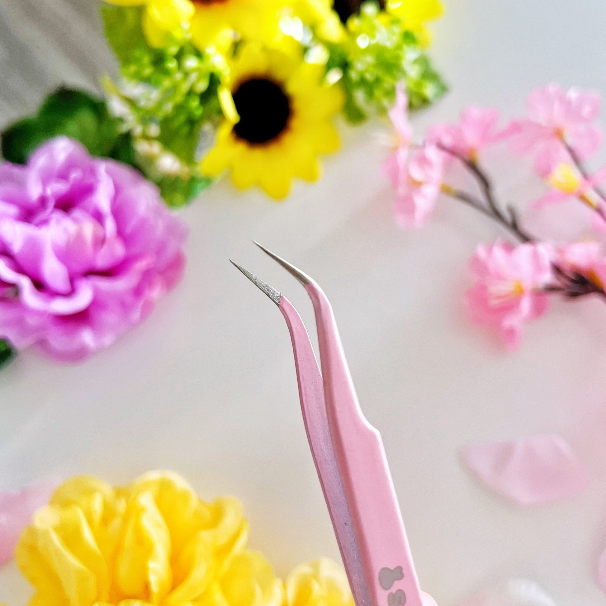 Enamel Tweezer - Sakura Boba Oatmeal (Fine Point) - SumLilThings