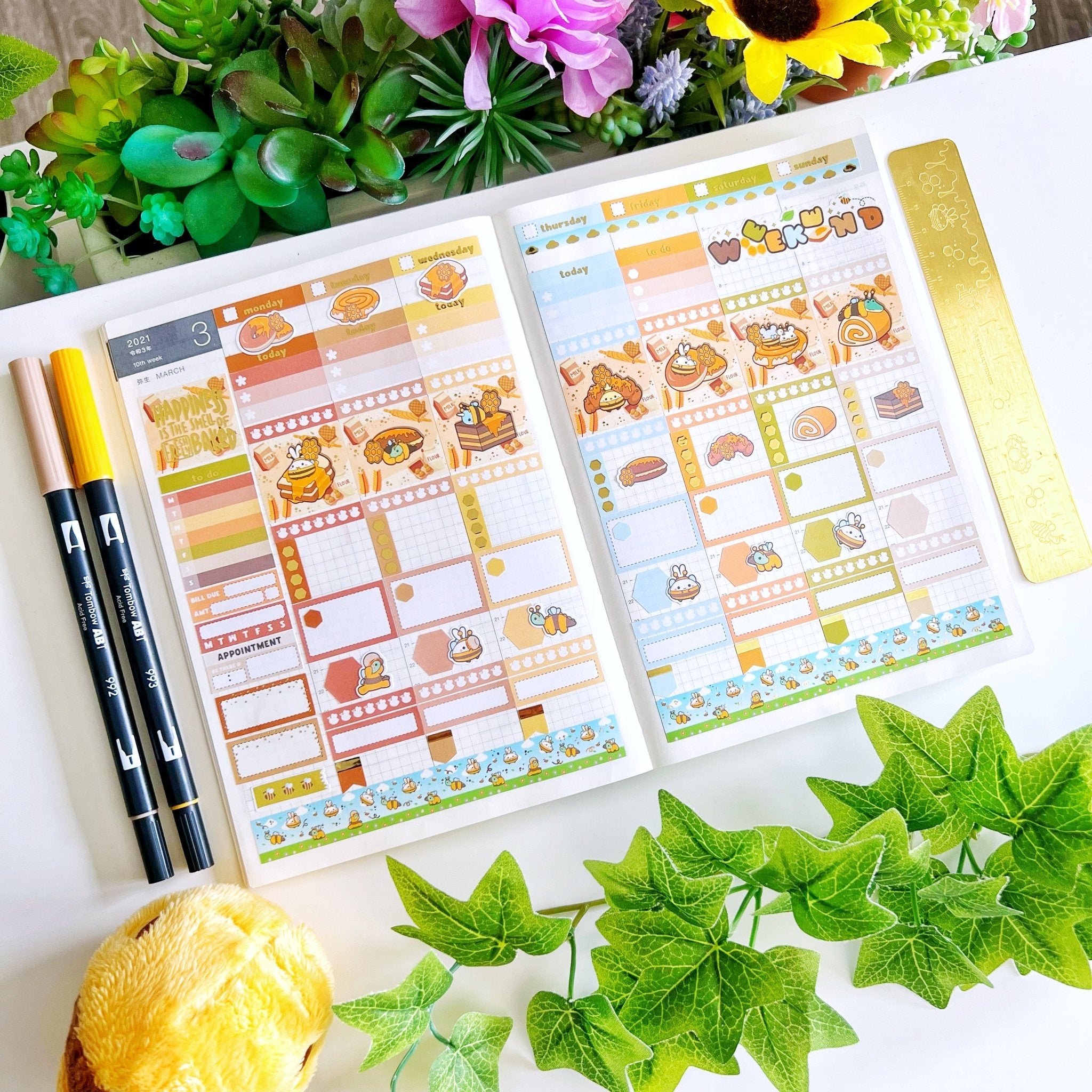 Hobonichi COUSIN - Lil' Honey Pastries - Gold Foil - SumLilThings