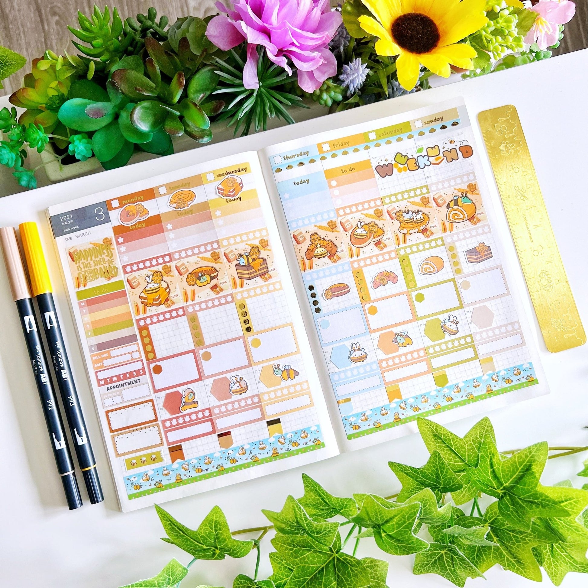 Hobonichi COUSIN - Lil' Honey Pastries - Gold Foil - SumLilThings