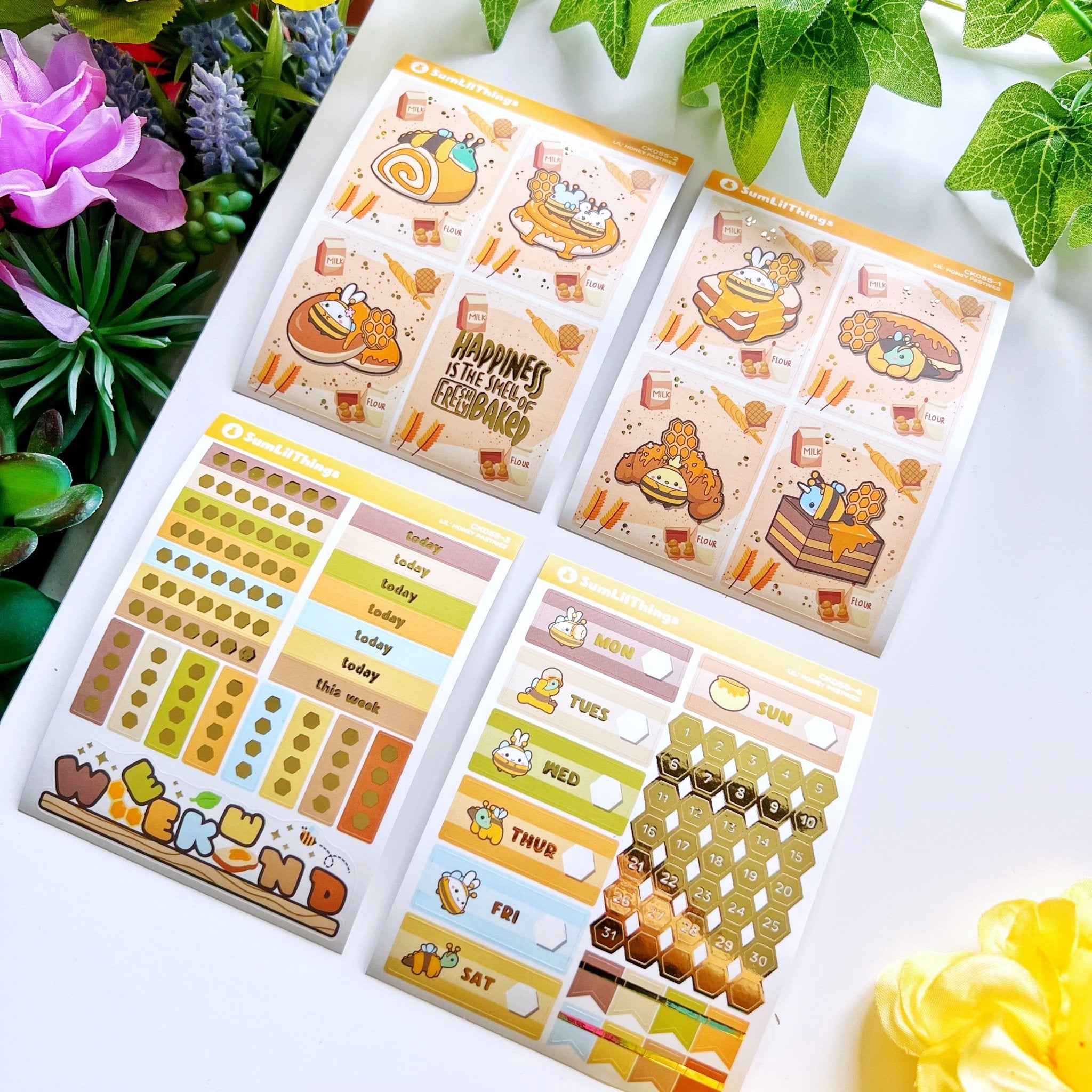 Vertical Kit - Lil&#39; Honey Pastries (10 Pages) - Gold Foil - SumLilThings