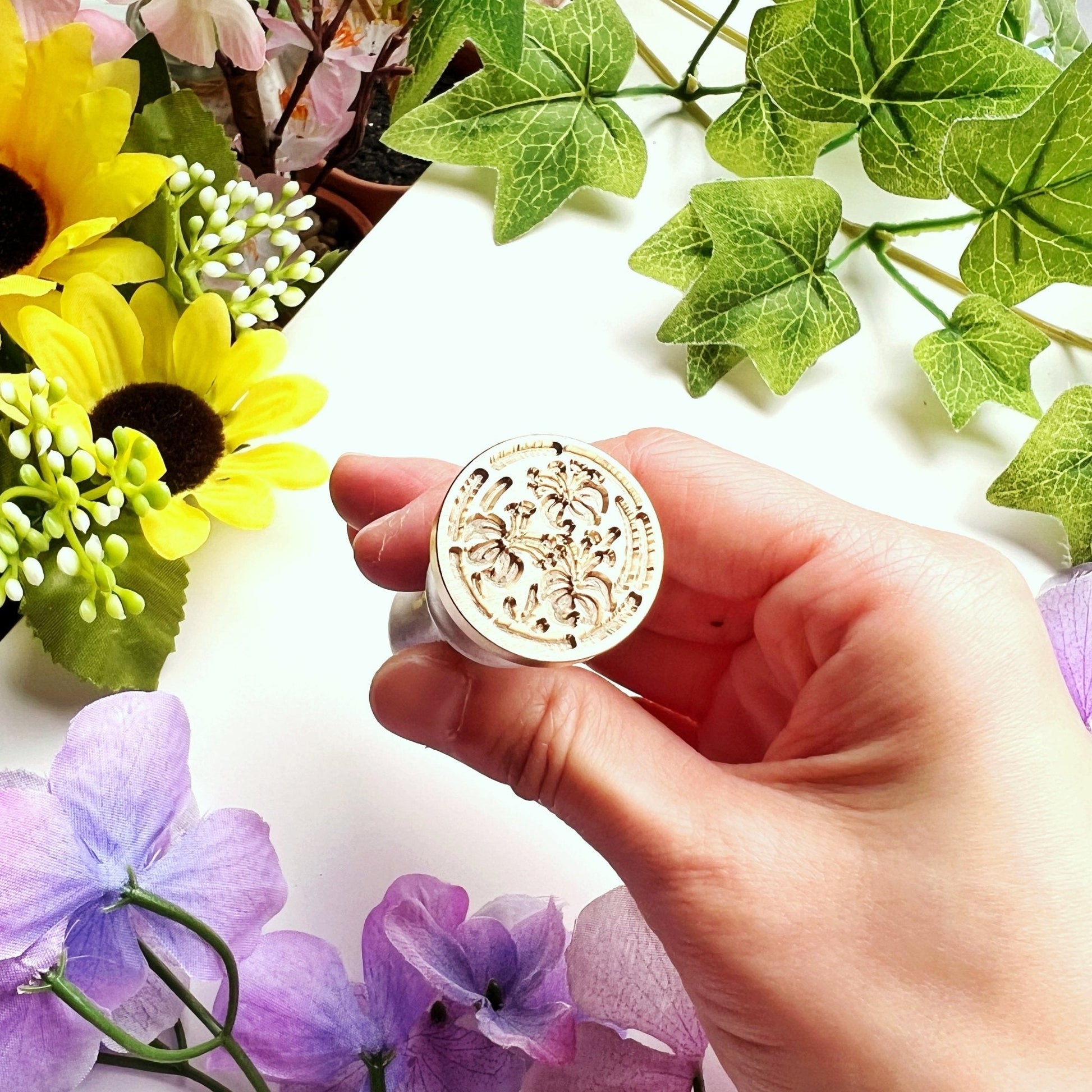 Wax Seal - Flora No. 43 Stamp (25mm) - SumLilThings